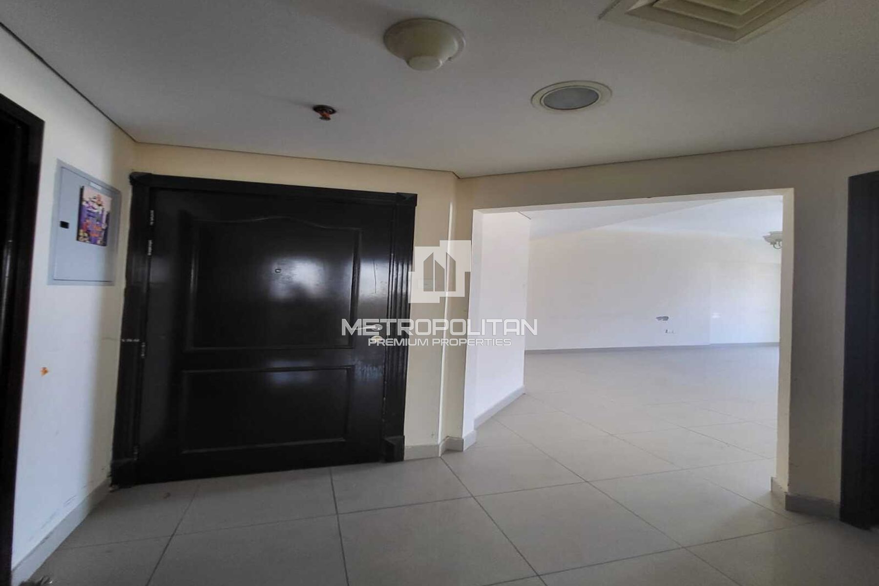Family Tower | Freehold for Arabs | High Floor