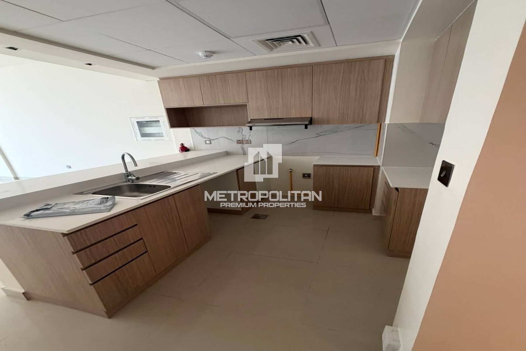Central 2 |Partial Sea View |Exclusive Opportunity
