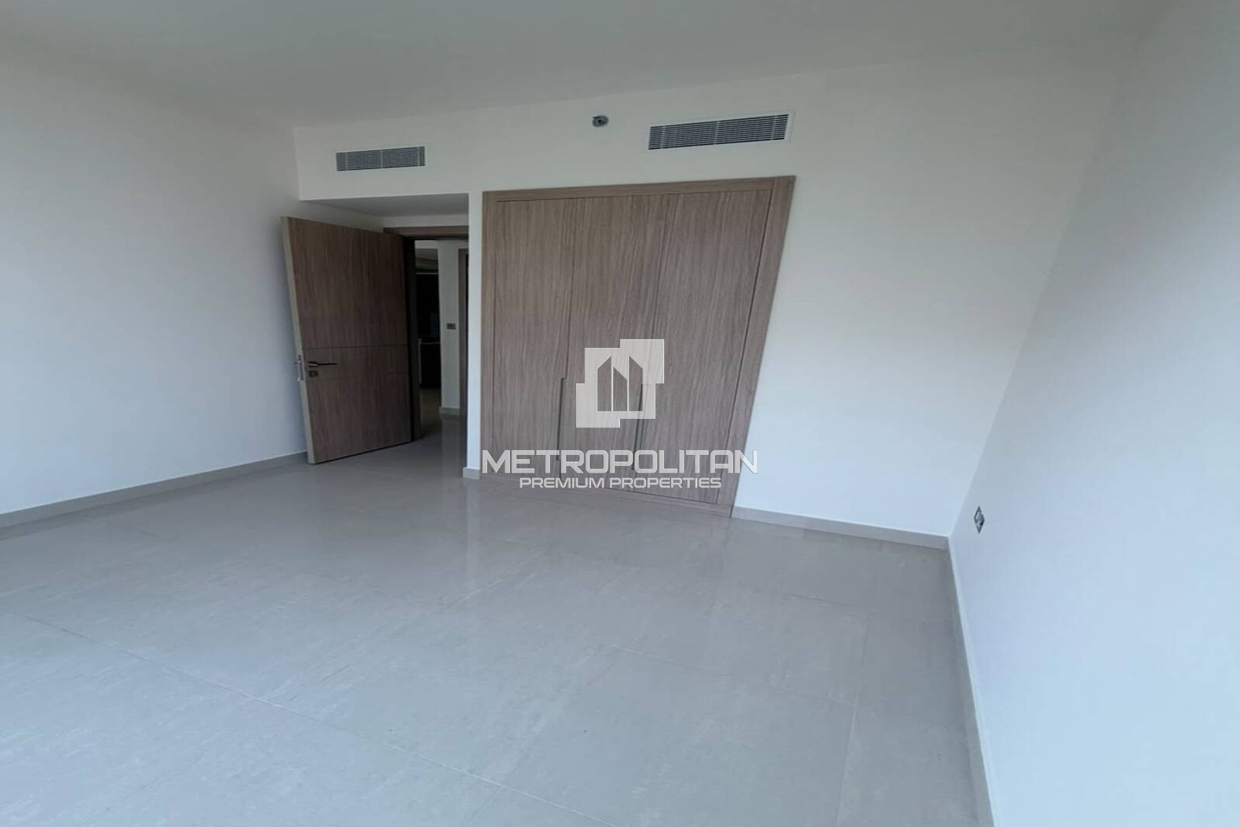 Central 2 |Partial Sea View |Exclusive Opportunity