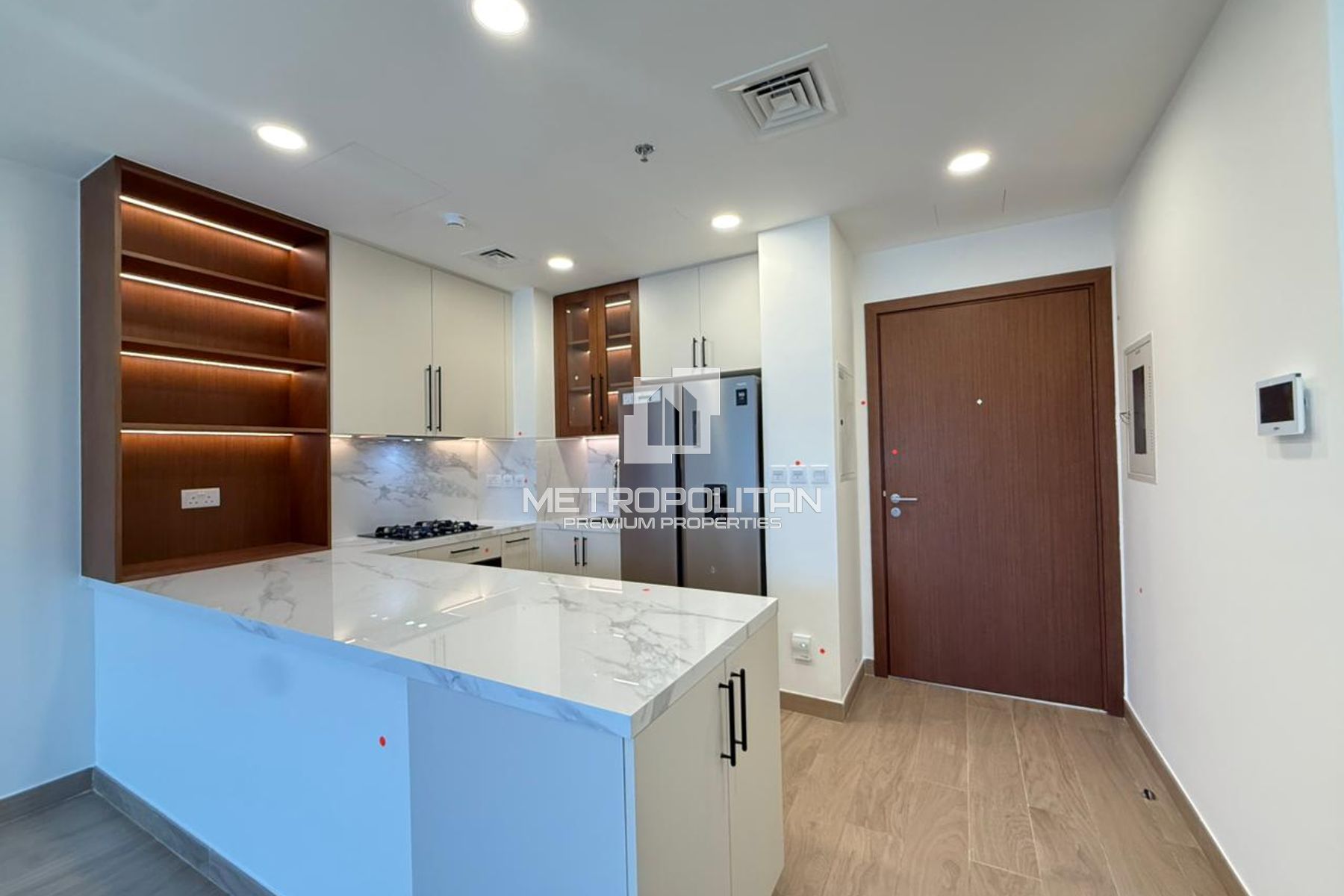 Bright  | Mid Floor | Unfurnished | VACANT