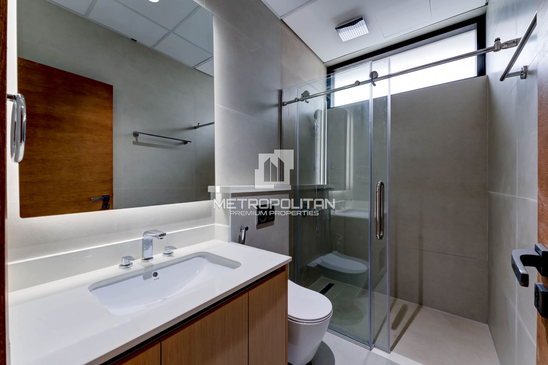 Luxury 3BR Villa + Maid | Ready to Move | Hot Deal