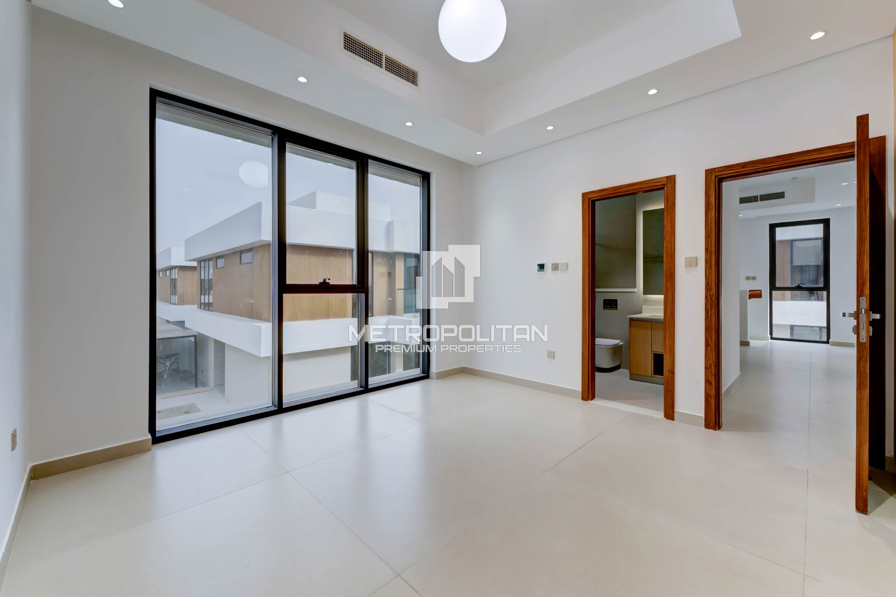 Luxury 3BR Villa + Maid | Ready to Move | Hot Deal
