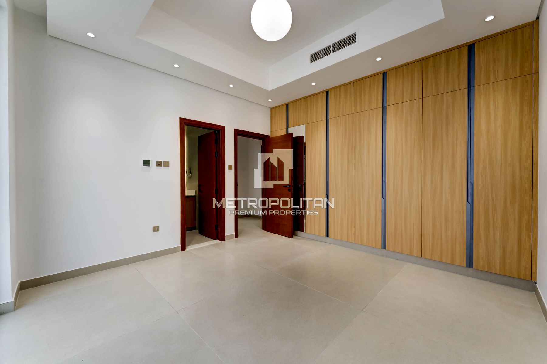 Luxury 3BR Villa + Maid | Ready to Move | Hot Deal