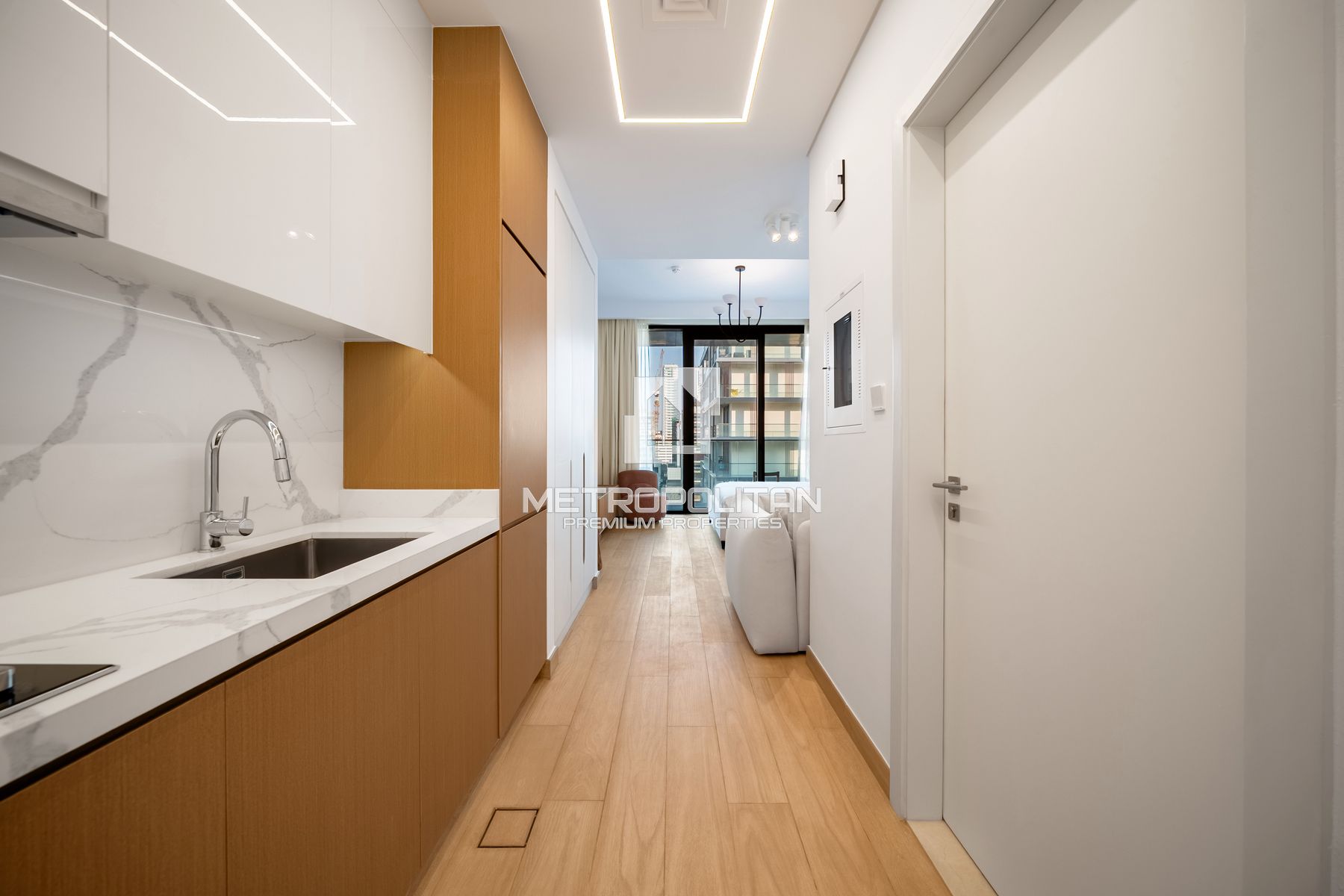 Move-in Ready |Rooftop Pool |5 min to City Walk |DIFC