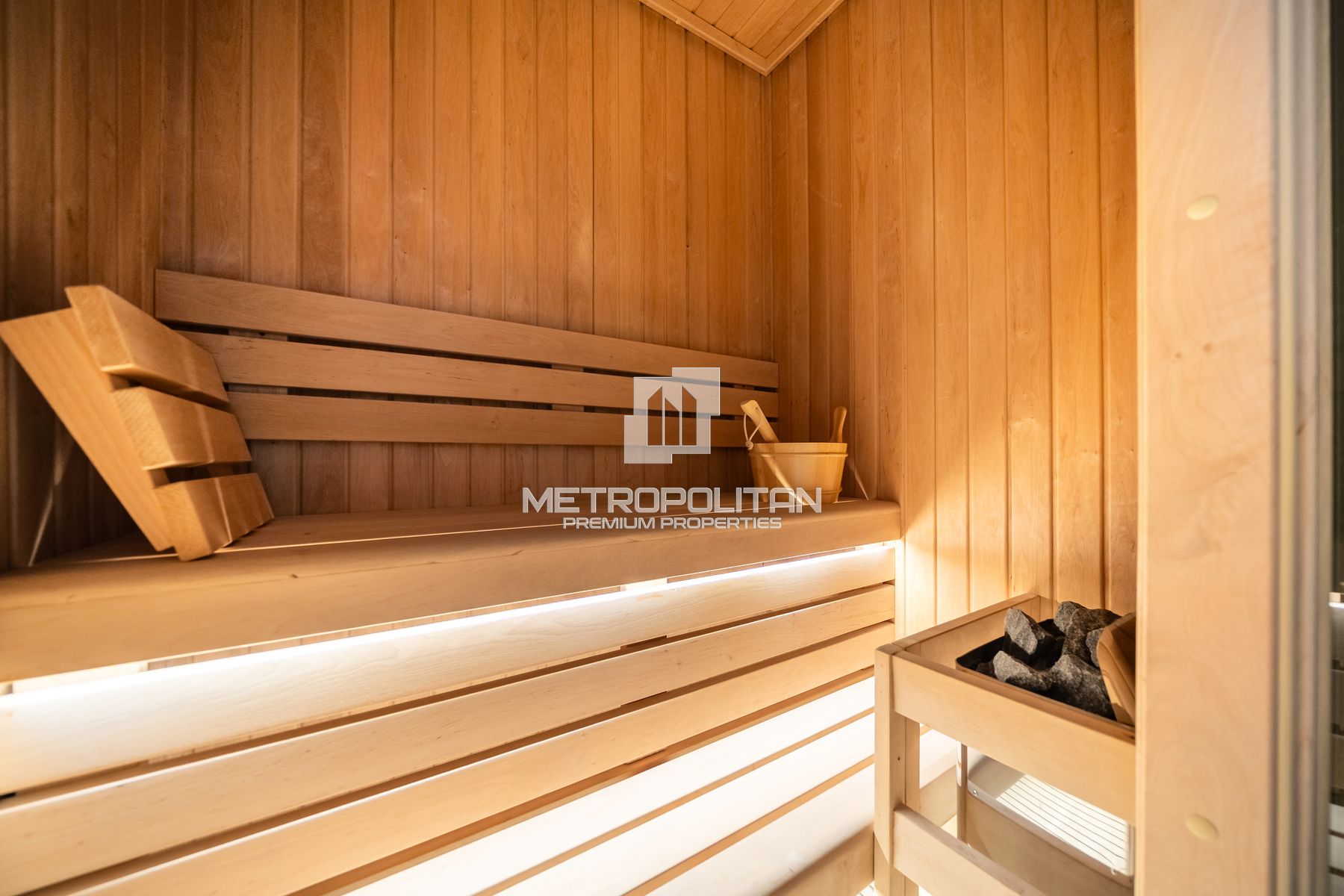Move-in Ready |Rooftop Pool |5 min to City Walk |DIFC
