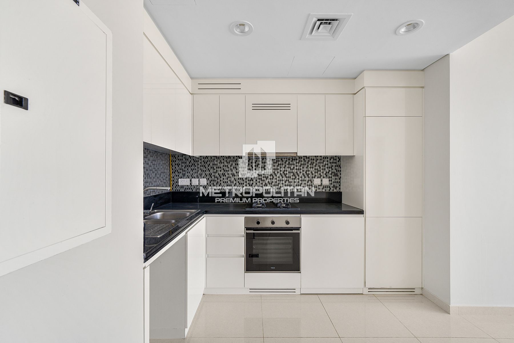1BR Apartment for Sale in Binghatti Canal, Business Bay - MPS-51512