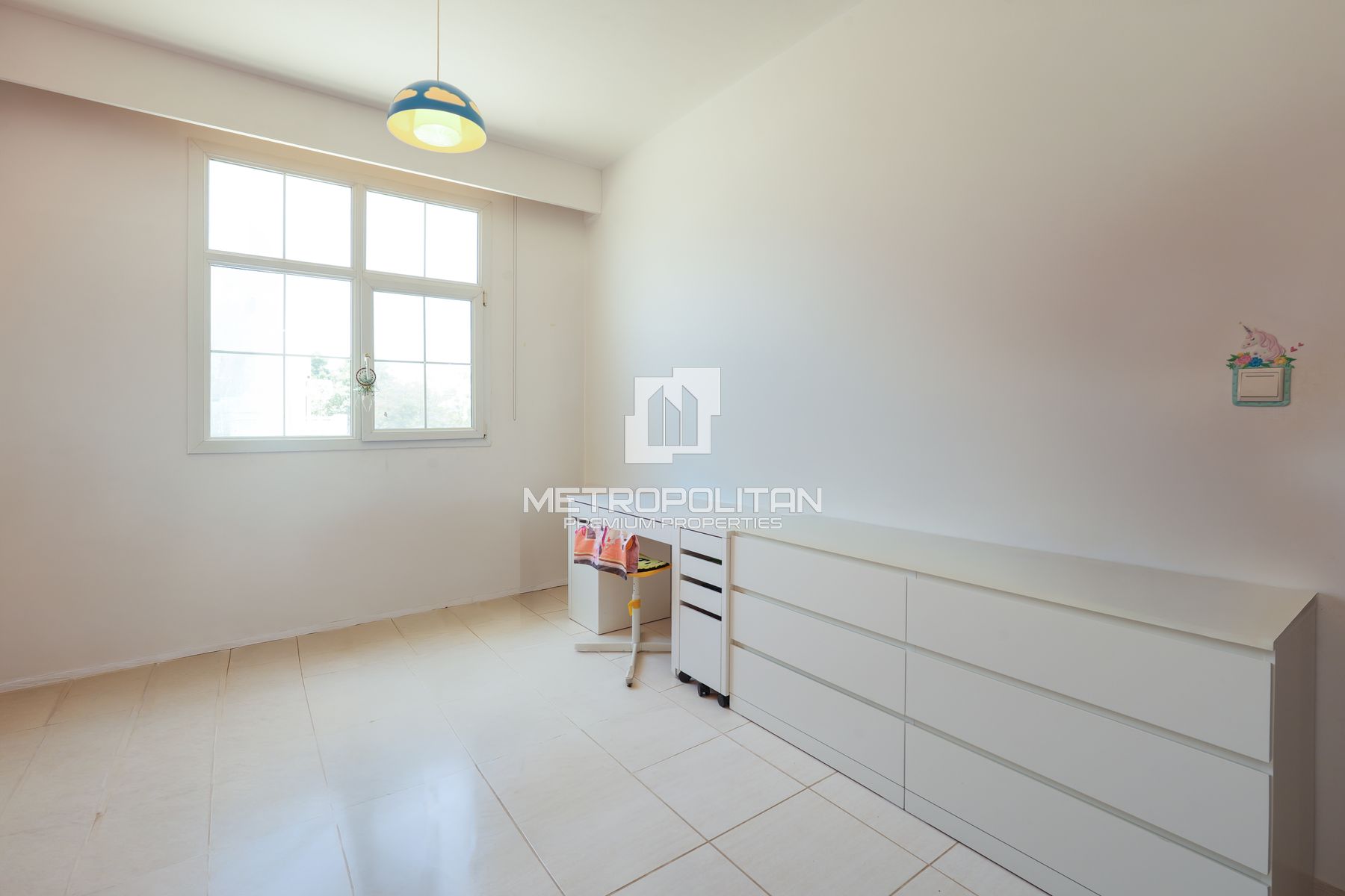 Prime Spot | Opp Park & Pool | Family Living