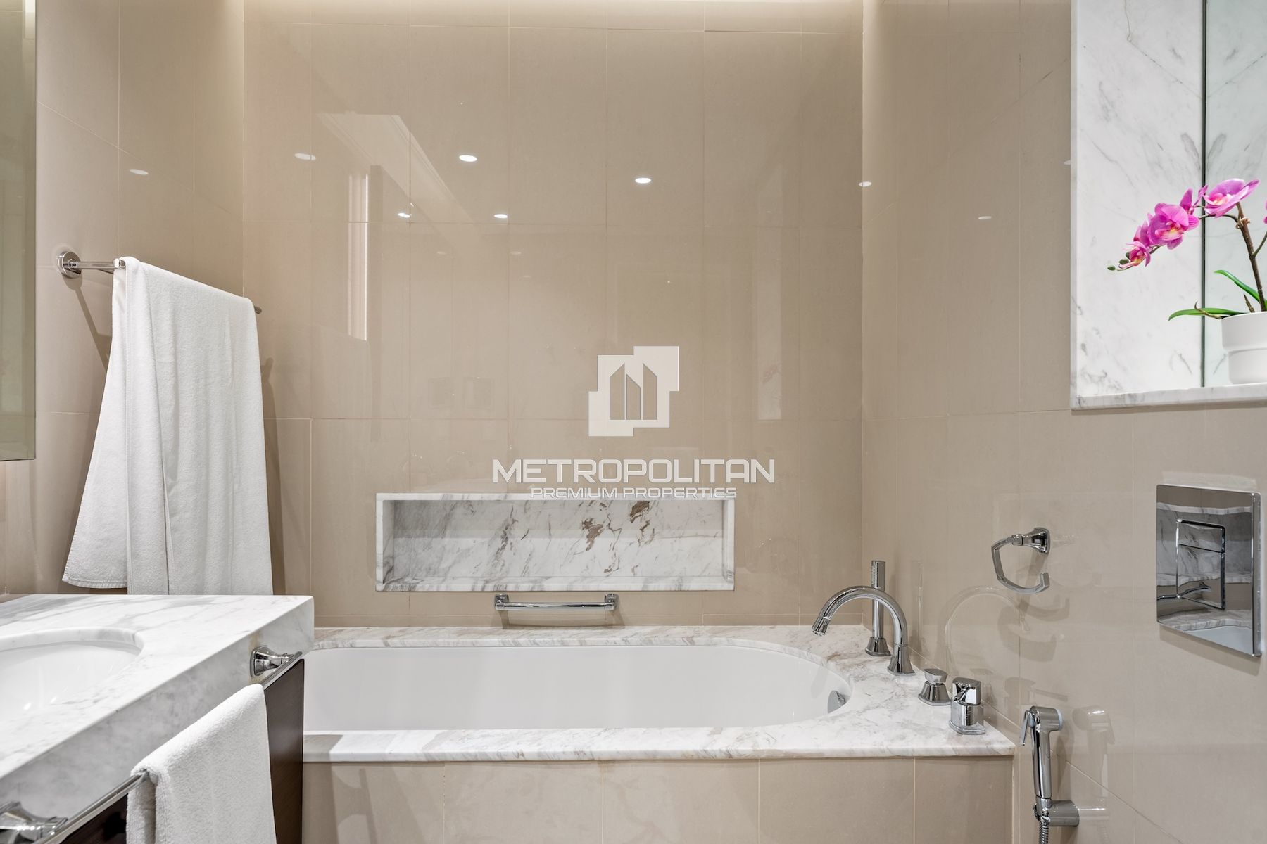 Fully Upgraded 2BR | Burj Khalifa View | Low Floor