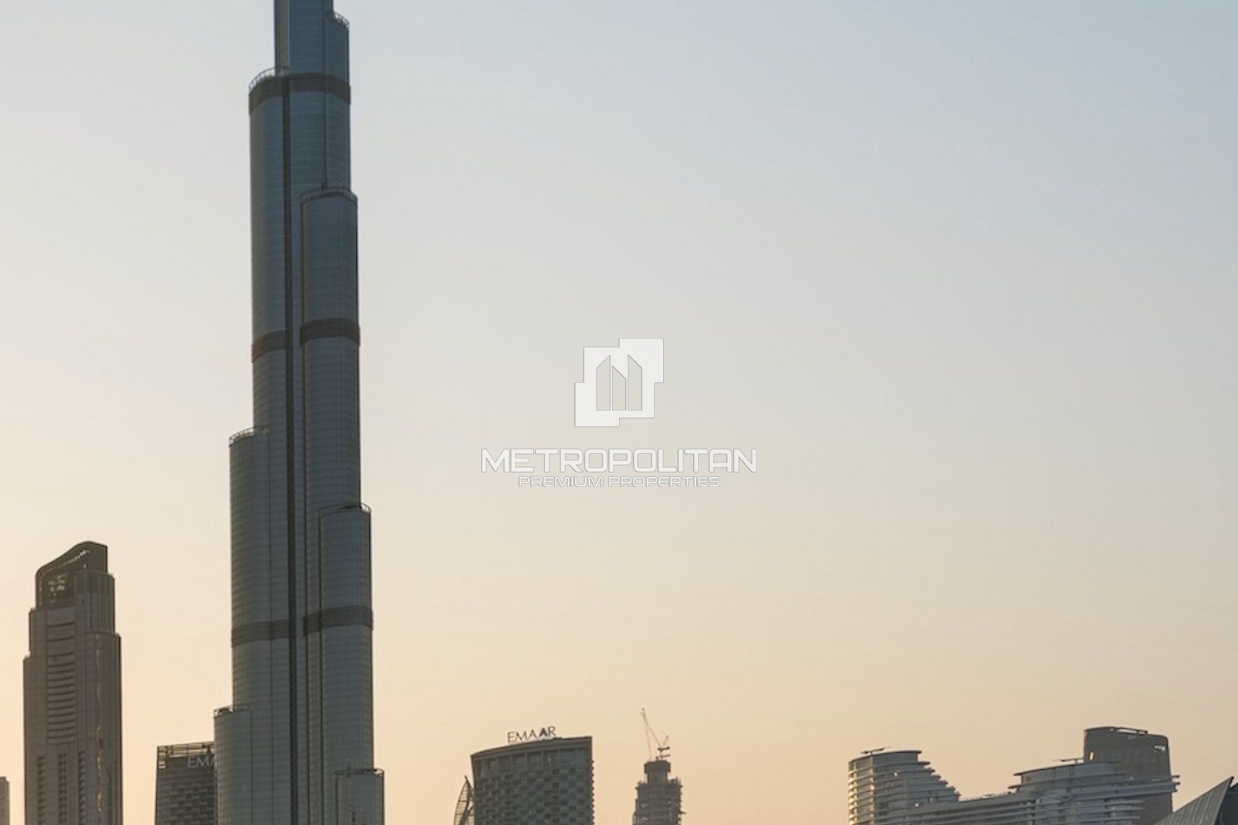 Fully Upgraded 2BR | Burj Khalifa View | Low Floor