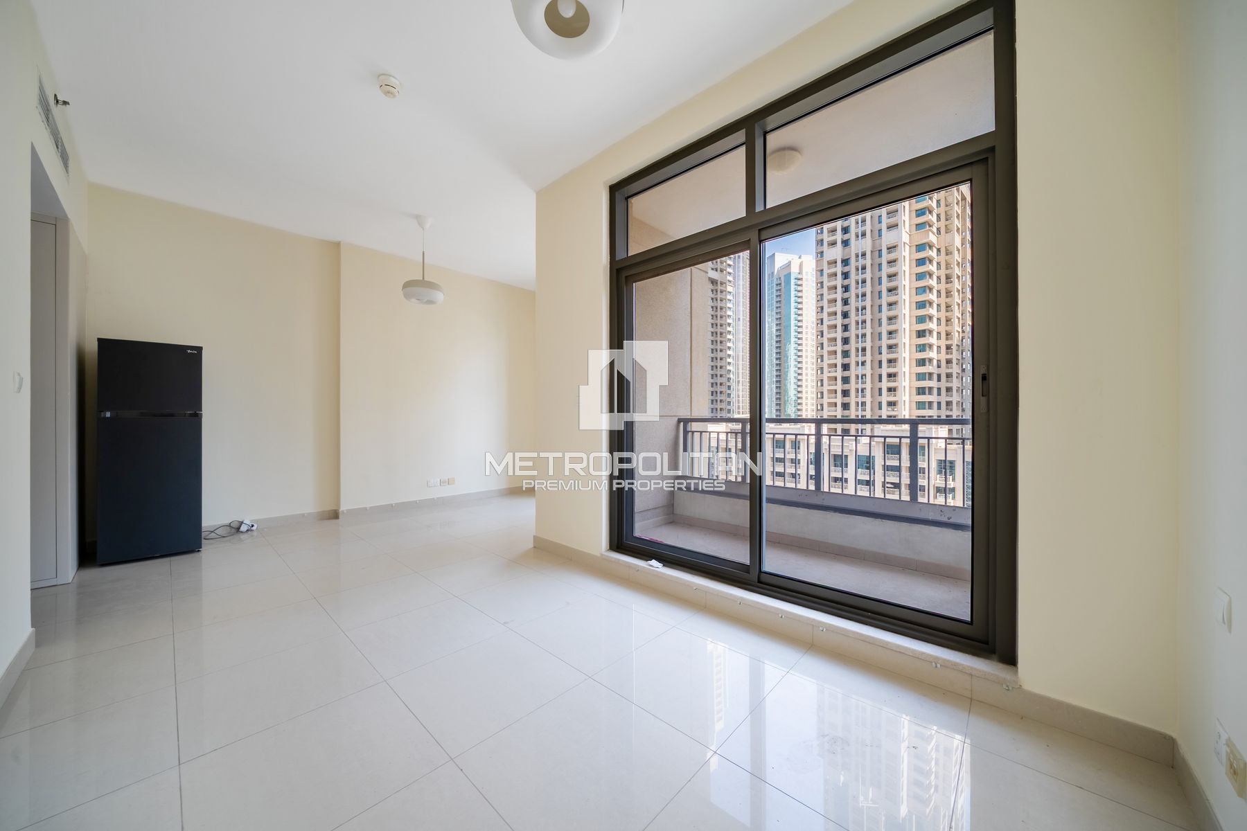 Studio Apartment for Sale in Claren Tower 1, Downtown Dubai - MPS-51595