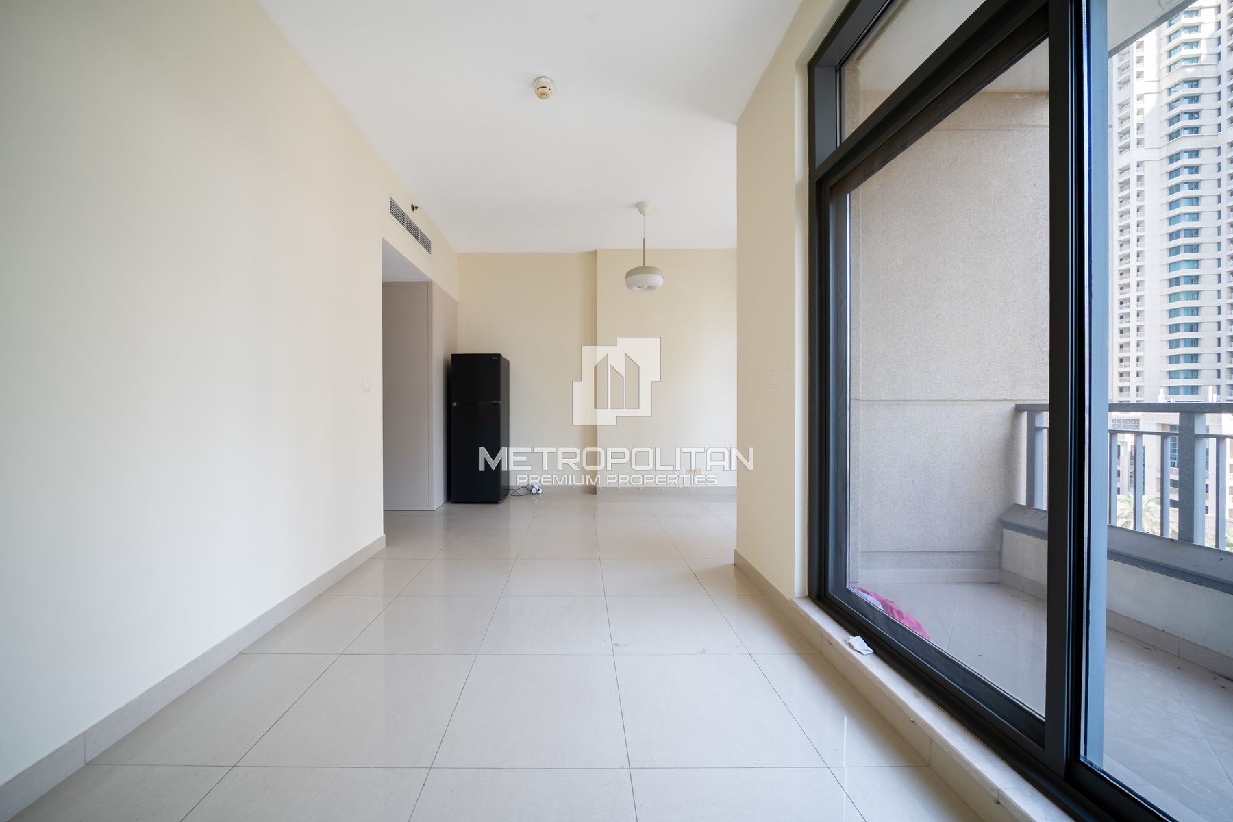 Studio Apartment for Sale in Claren Tower 1, Downtown Dubai - MPS-51595