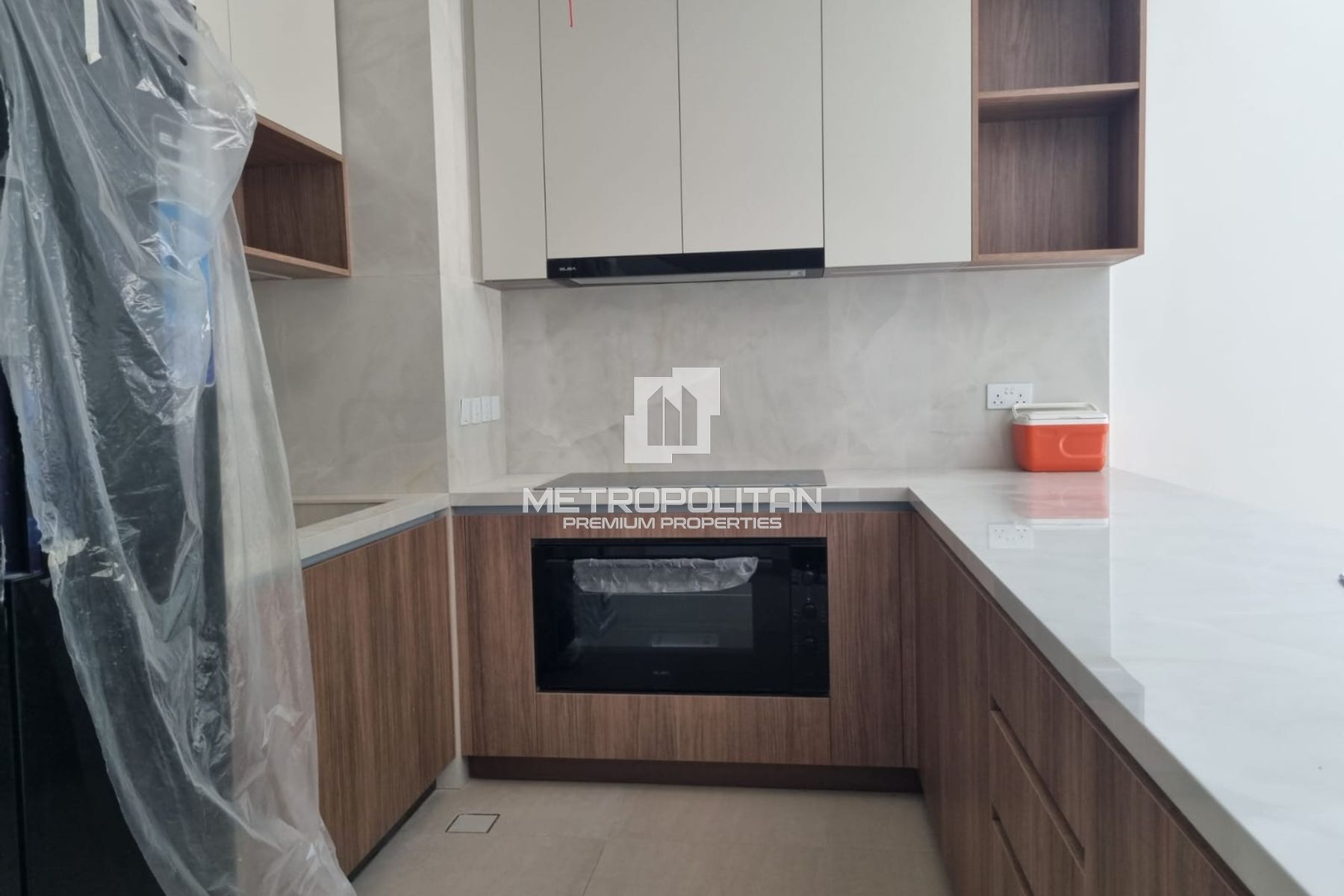 Corner | Brand New | Single Row | Motivated Seller