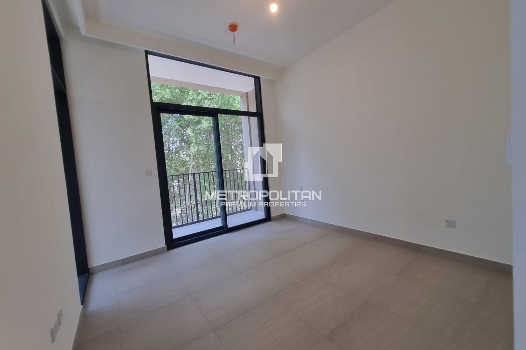 Corner | Brand New | Single Row | Motivated Seller