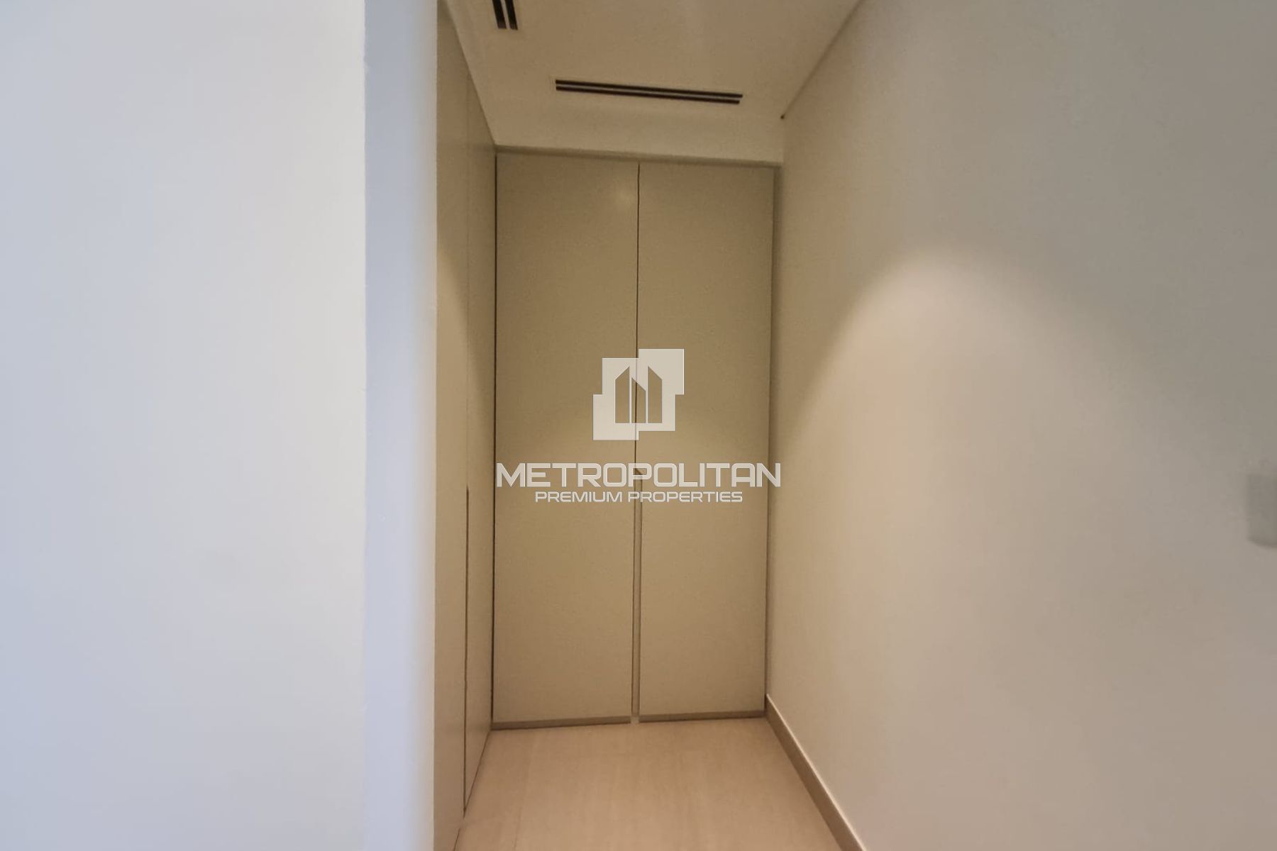 Corner | Brand New | Single Row | Motivated Seller