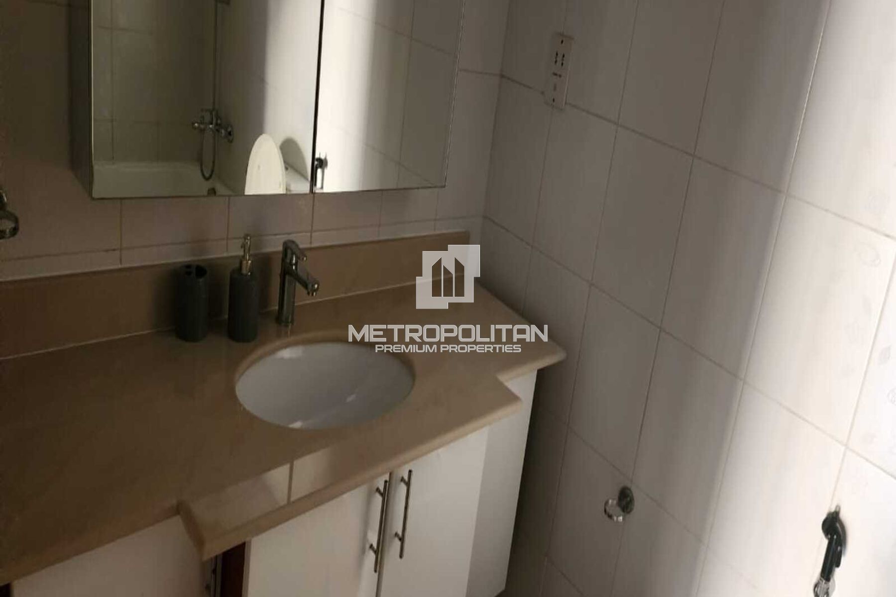 Studio Apartment for Sale in Golf Apartments, Al Hamra Village - MPS-51654