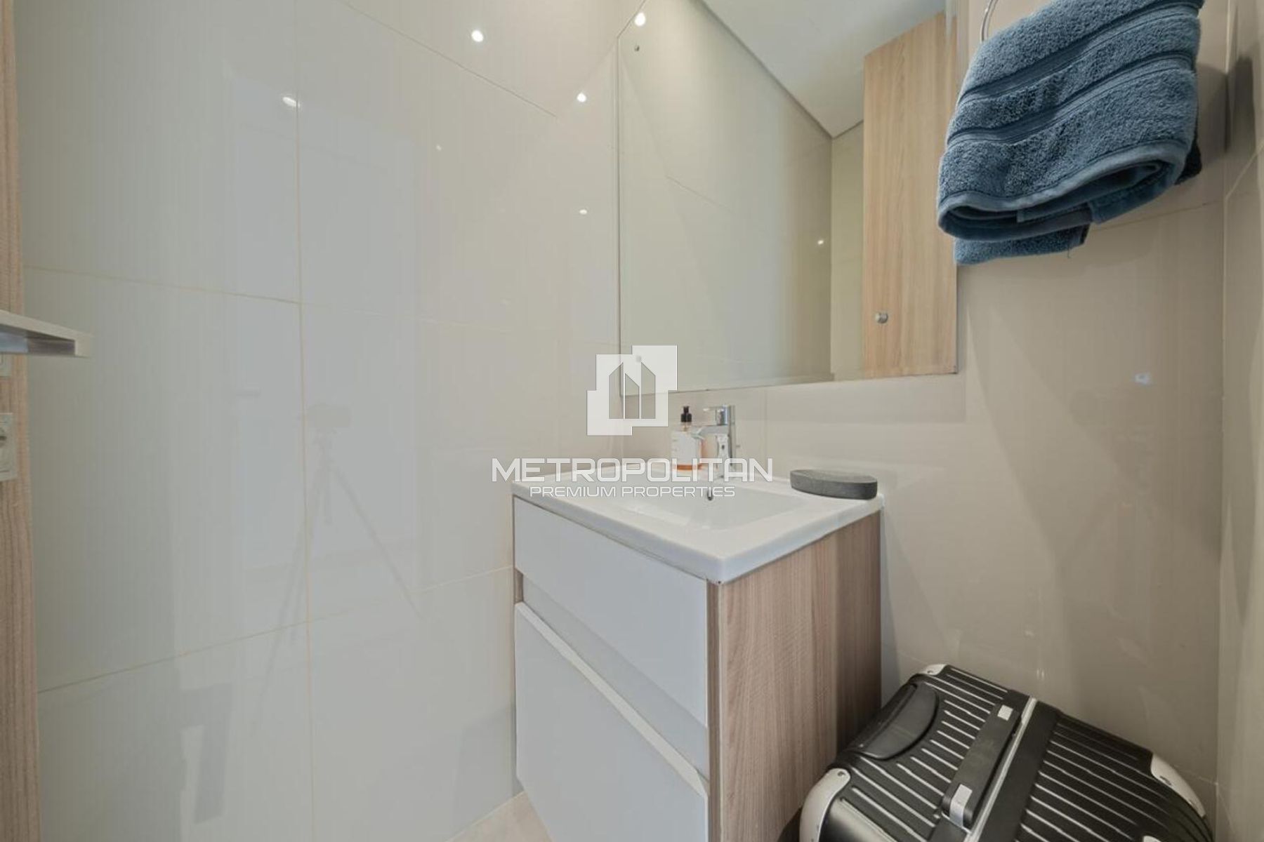2BR Apartment for Sale in Gateway Residences, Mina Al Arab - MPS-51655