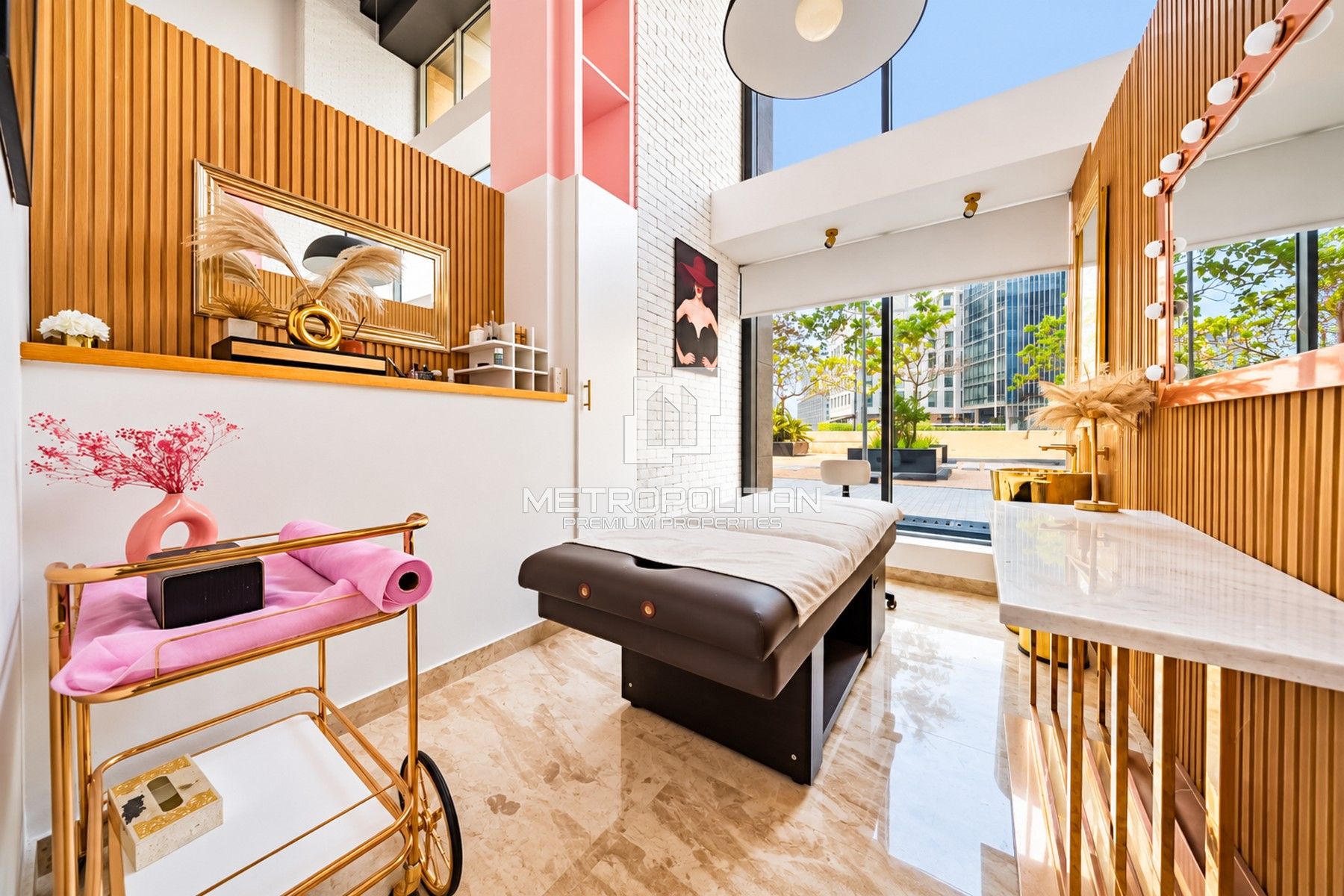Fully Fitted | Fully Furnished Salon for Sale