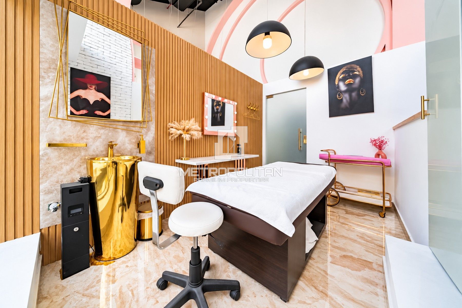 Fully Fitted | Fully Furnished Salon for Sale
