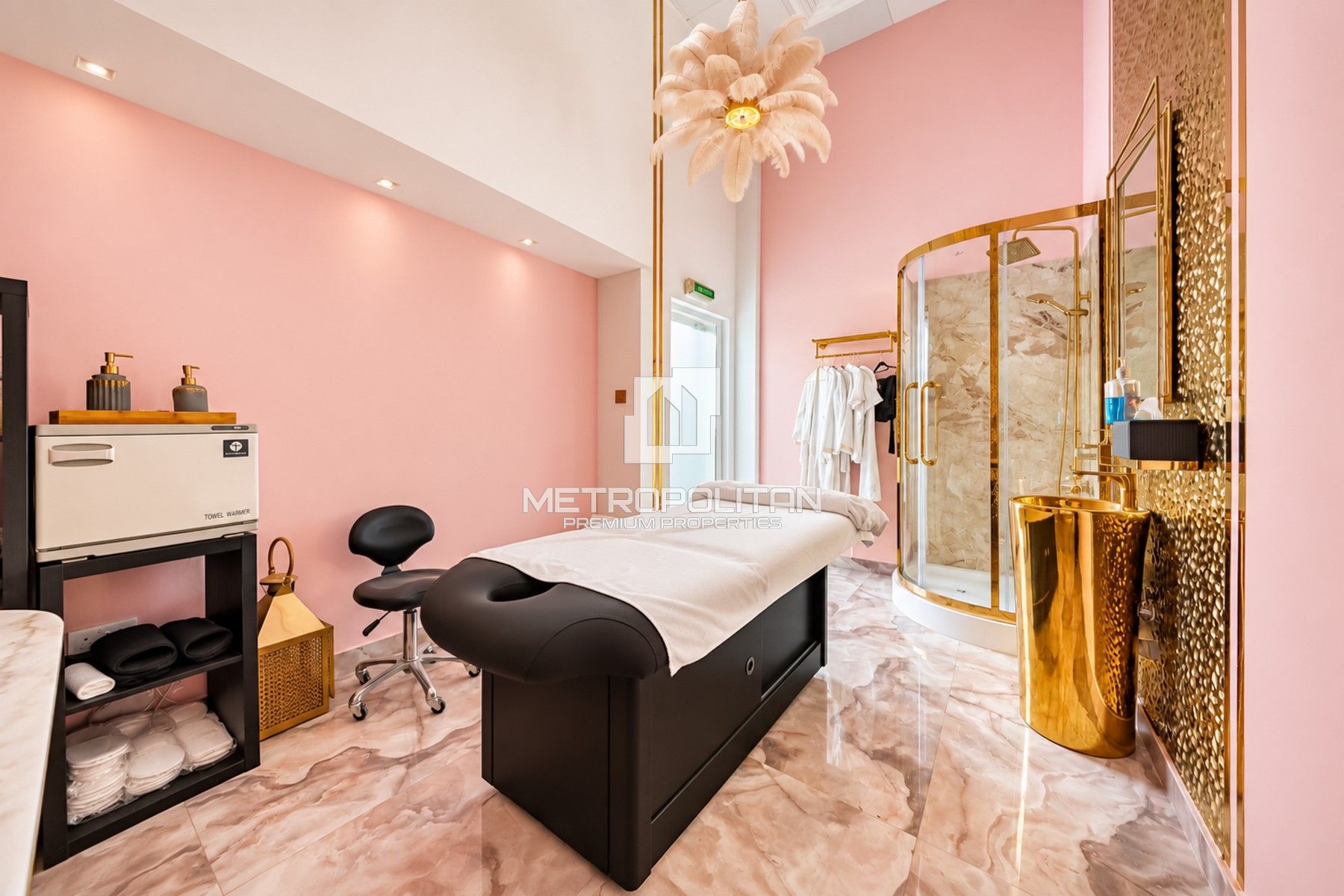 Fully Fitted | Fully Furnished Salon for Sale