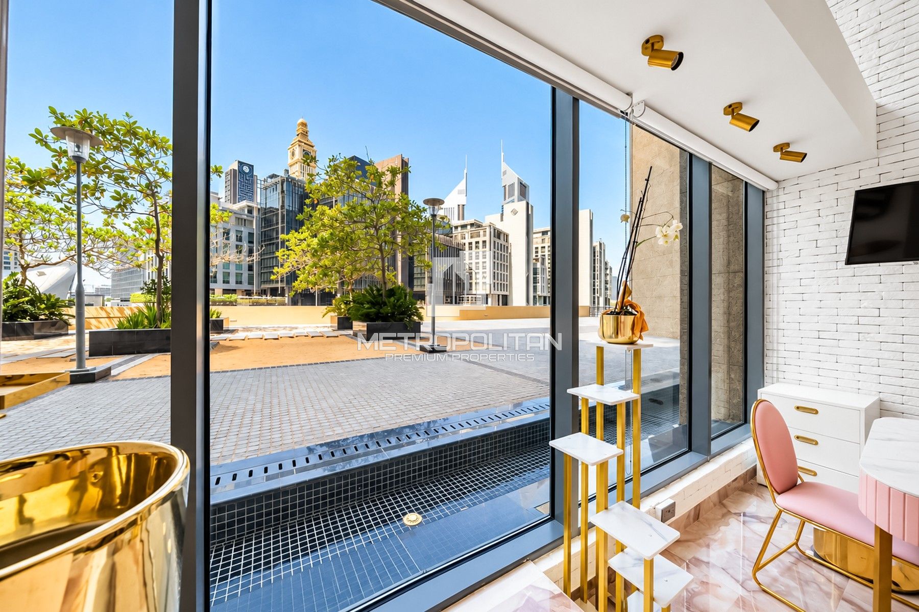 Fully Fitted | Fully Furnished Salon for Sale