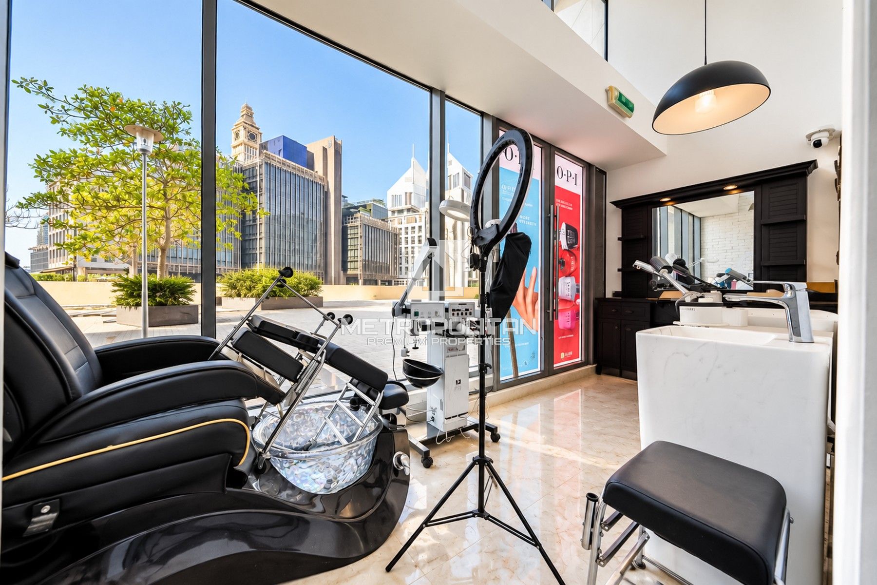 Fully Fitted | Fully Furnished Salon for Sale