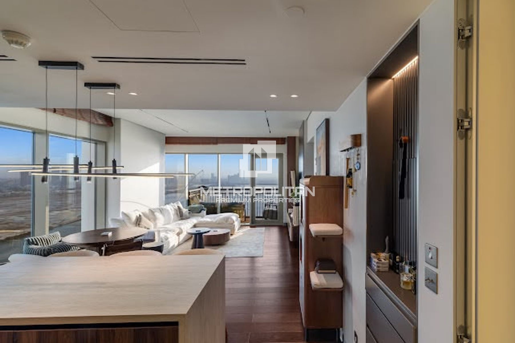 Fully Upgraded and Furnished | High Floor