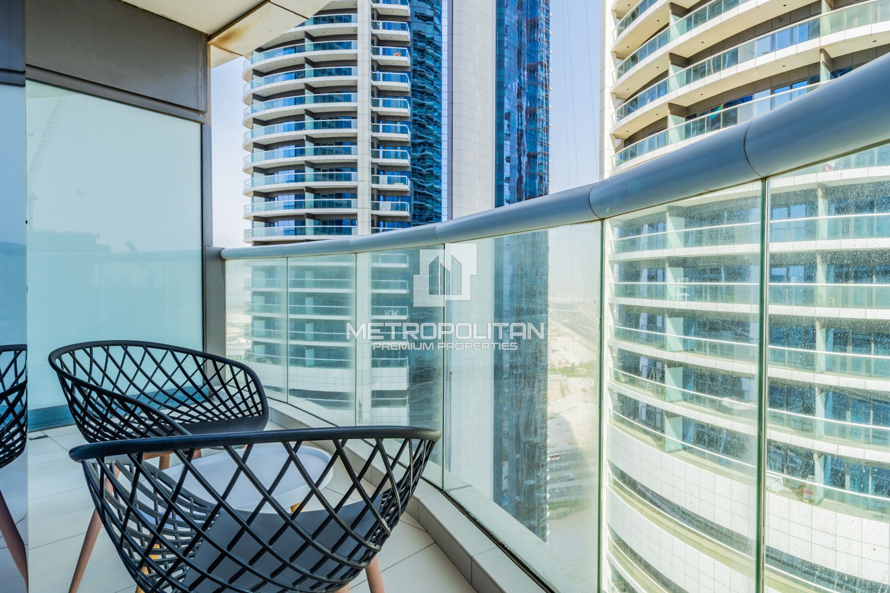 Vacant | Best deal | Urgent sale | Top floor