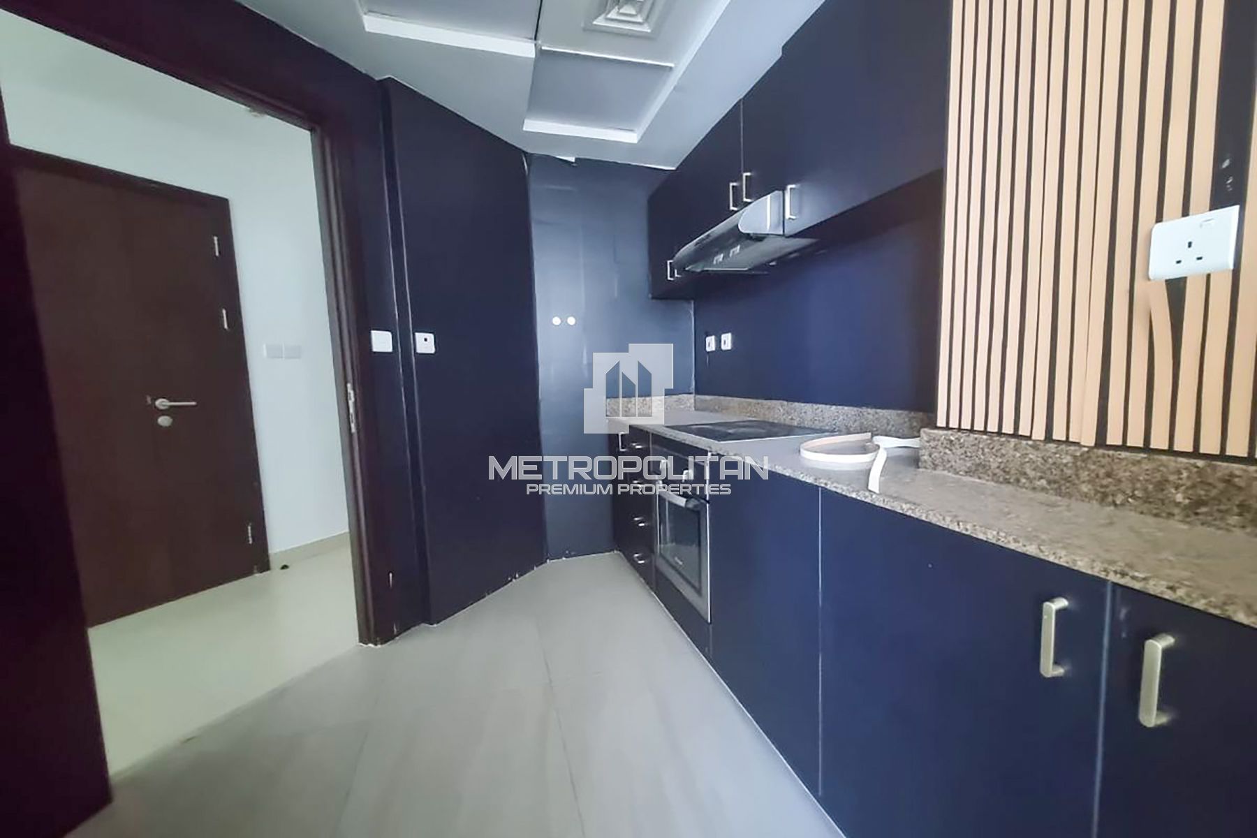 Elegant 2 Beds| Marina Living | Prime Address