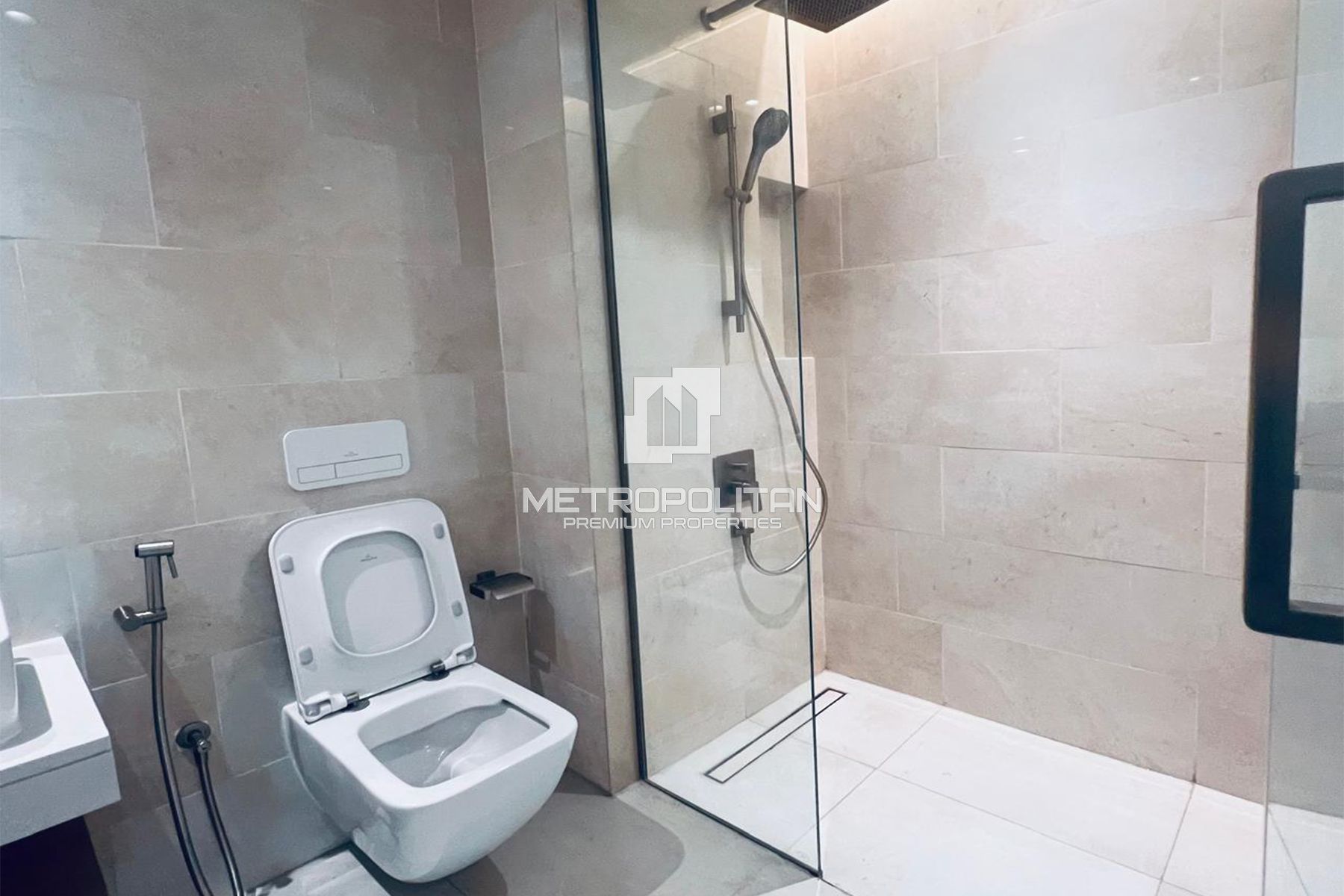 Brand New & Vacant | High Floor | Pool & Park View