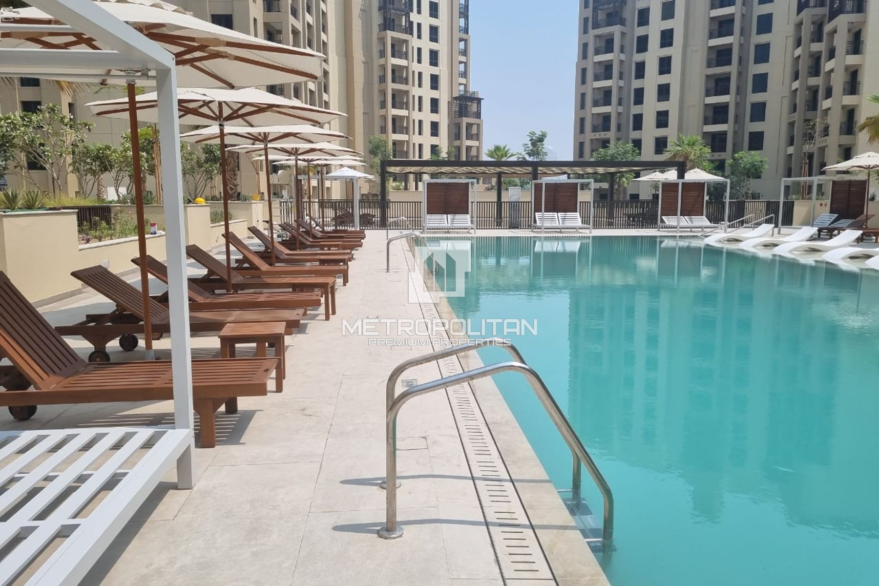 Brand New & Vacant | High Floor | Pool & Park View