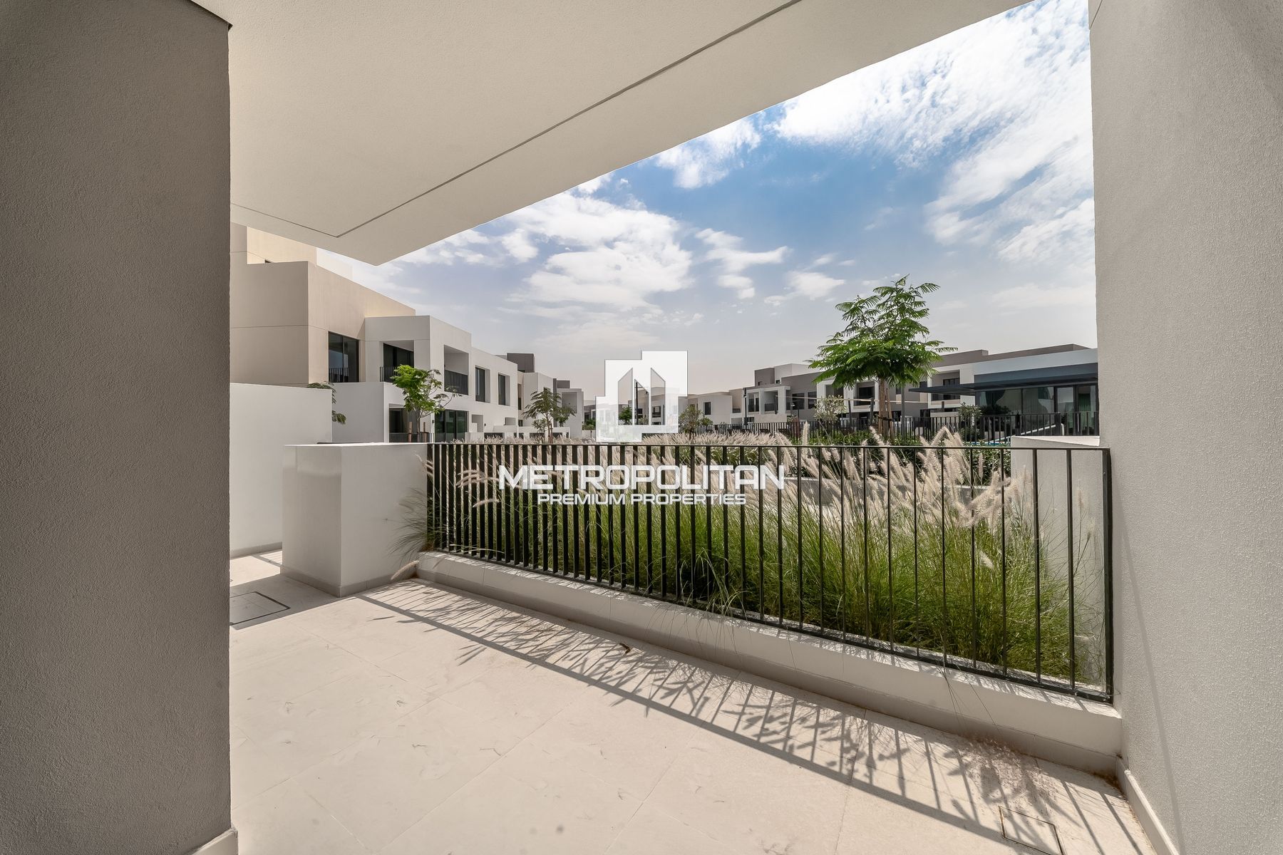 Single Row Corner | Spacious | Prime Location