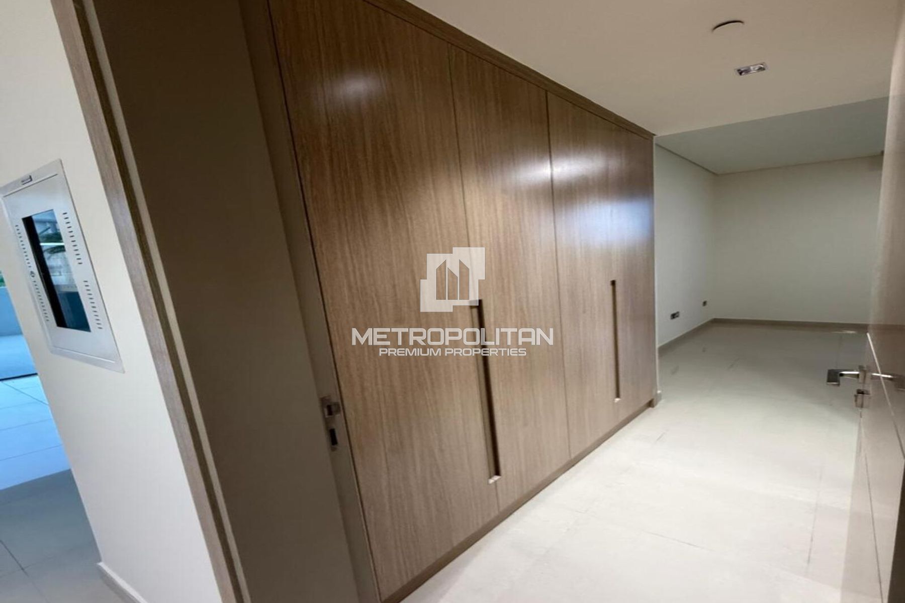 شقة للبيع في Bay Residences، Mina Al Arab - MPS-51726