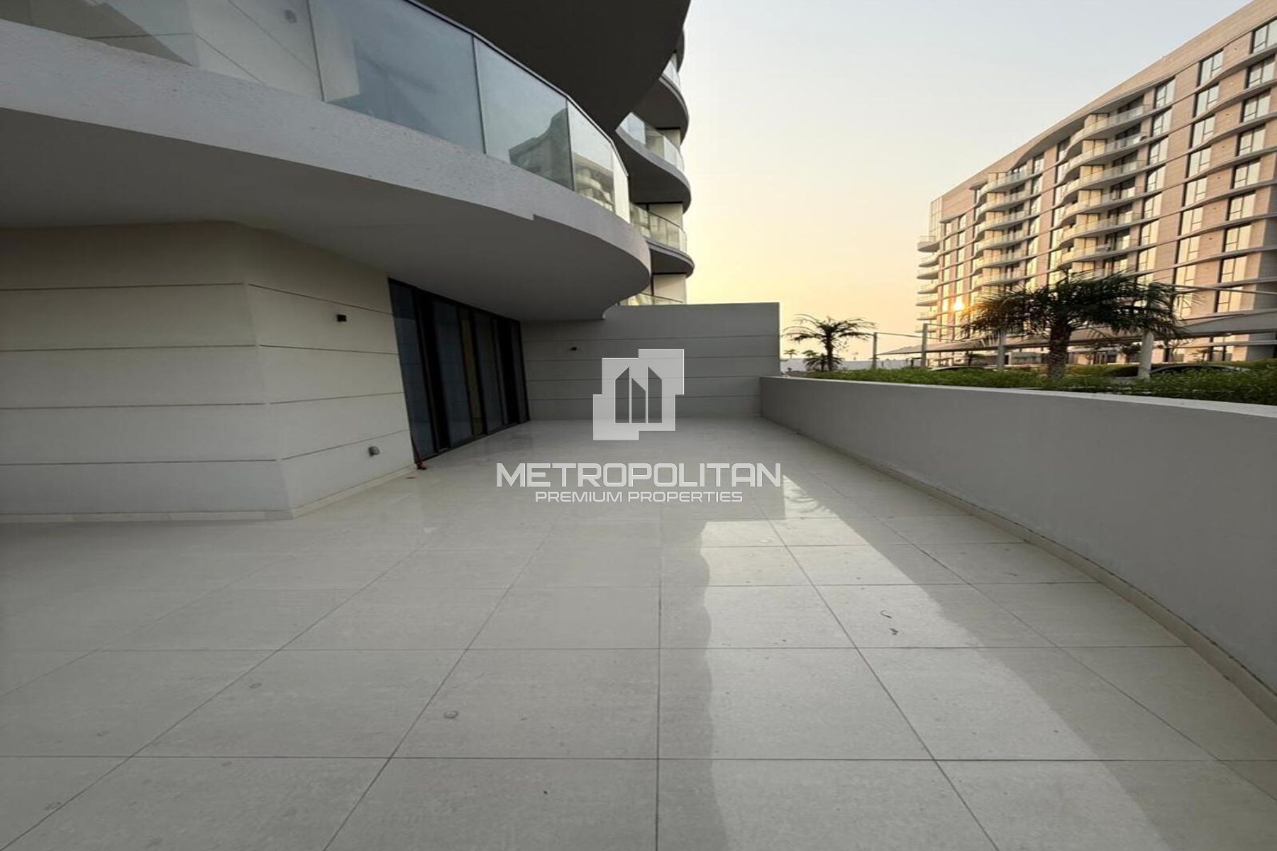 Unique Executive Suite Massive 1.000 Soft Terrace