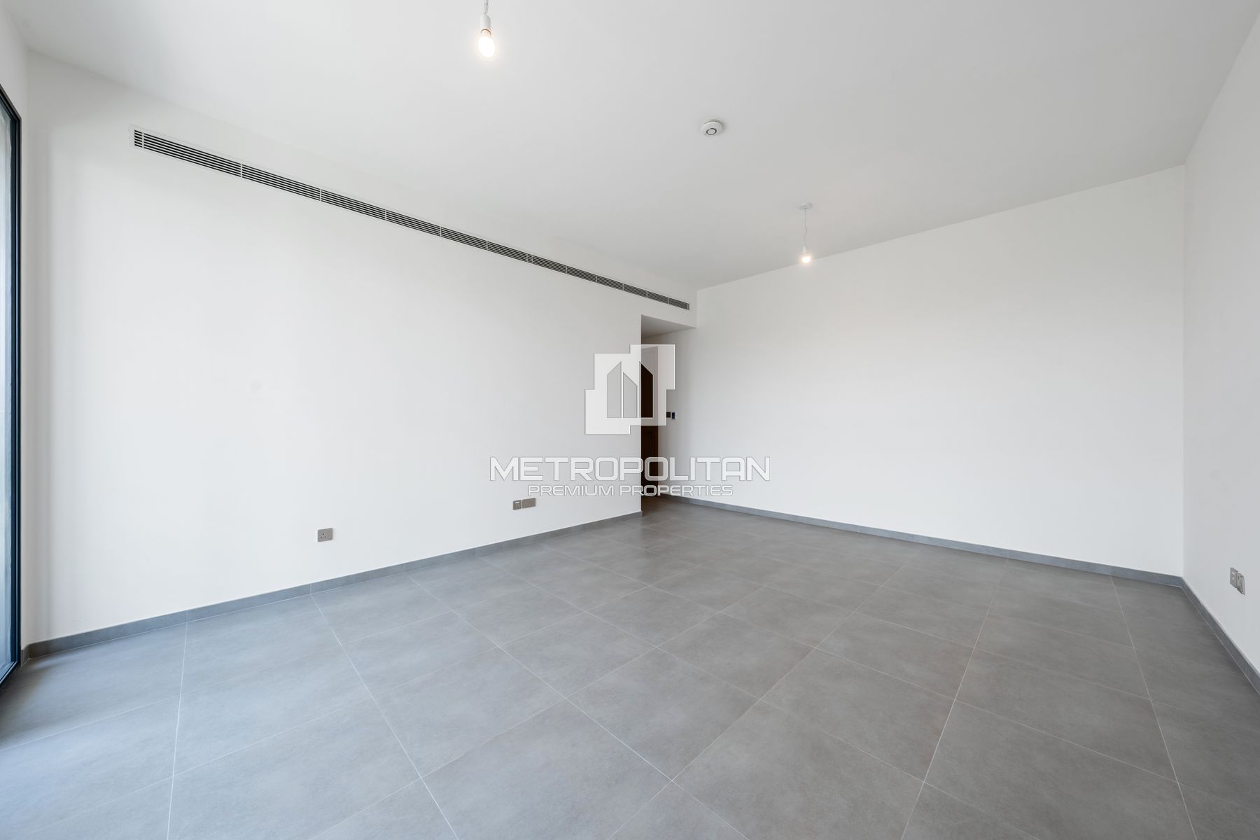 5BR Type D2 | Private Pool & Lift | Large Plot