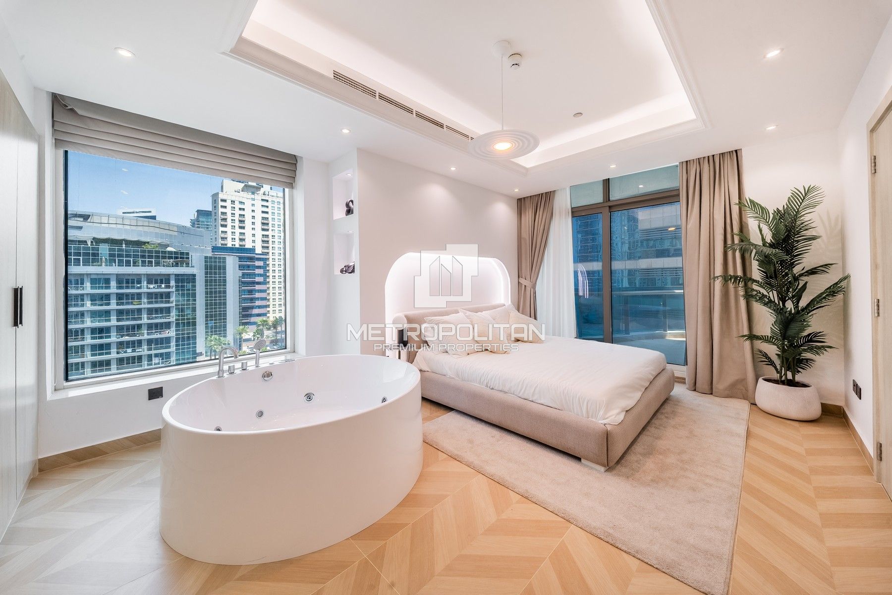 Marina View | Fully Furnished and Upgraded