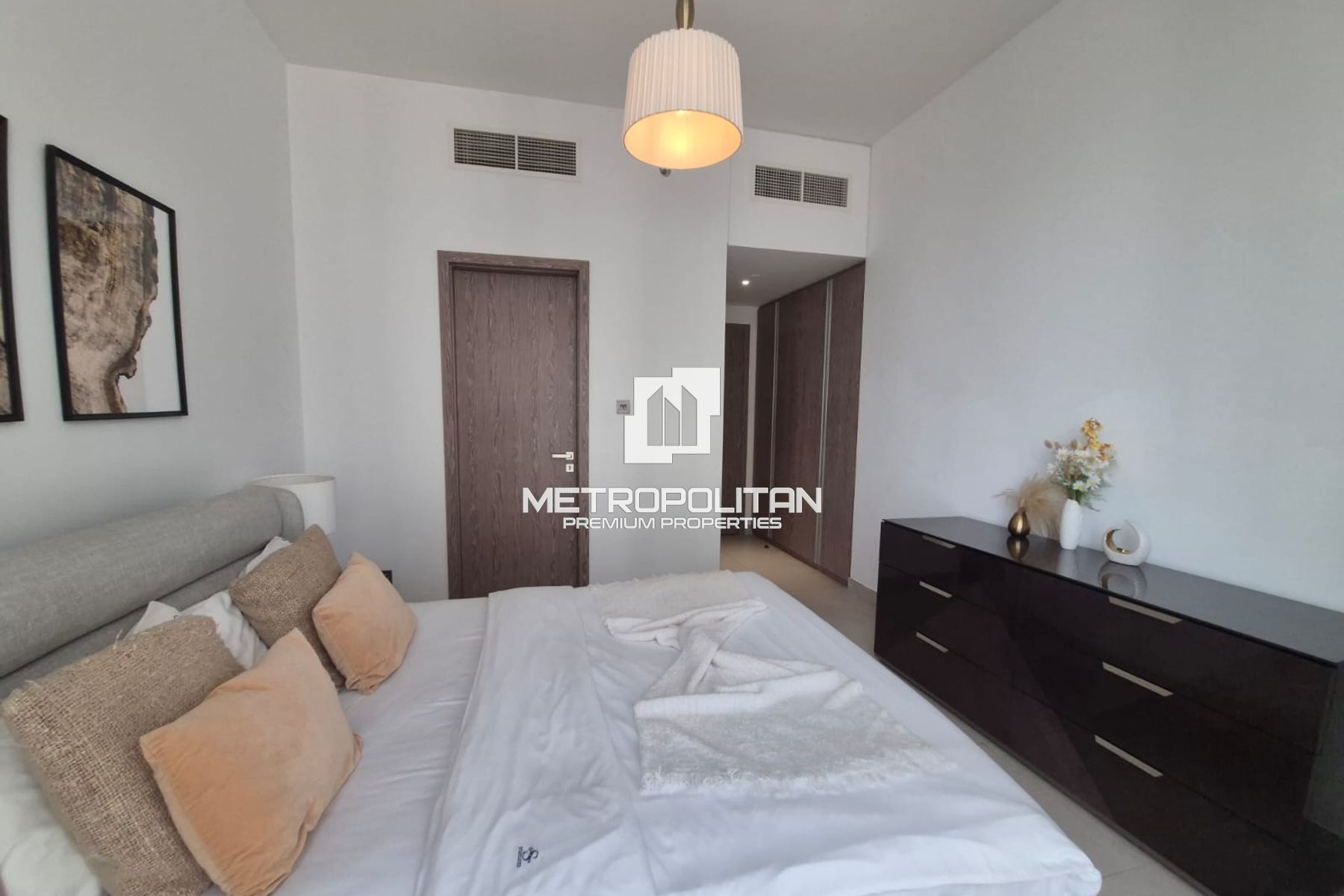 Beautifully Furnished | Spectacular View | Vacant
