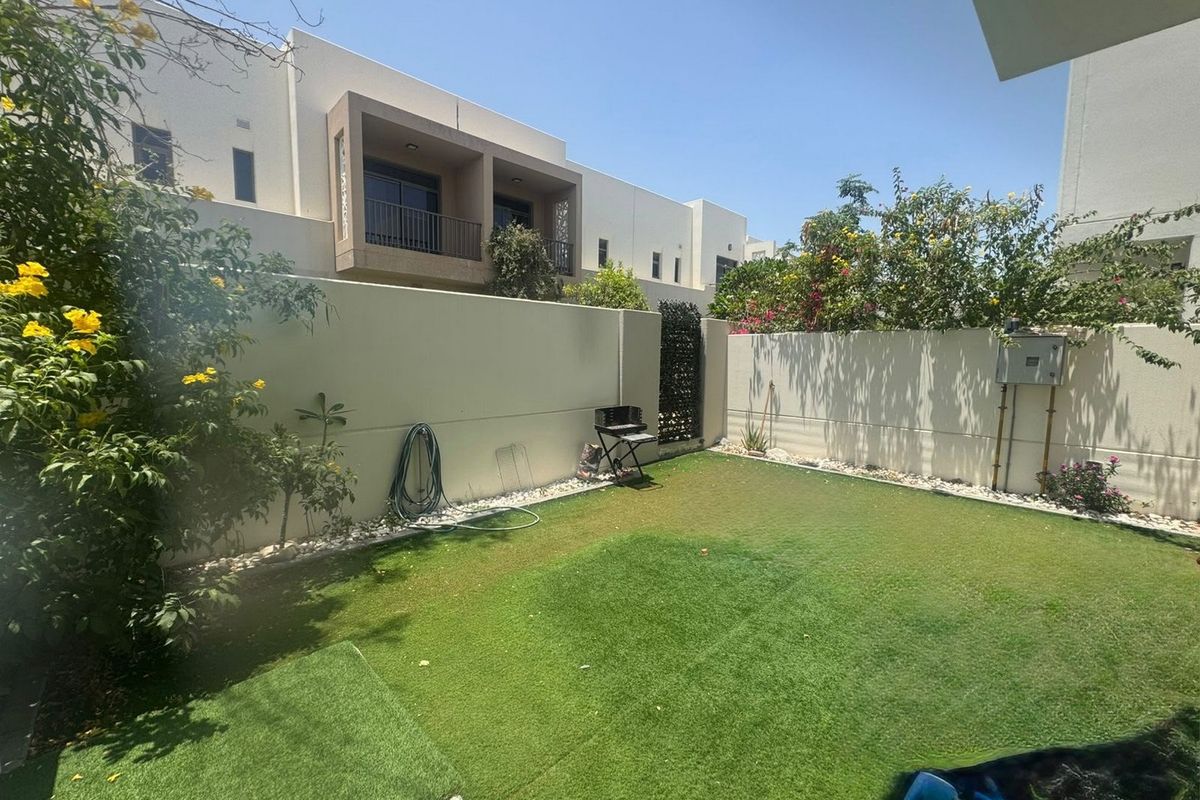 3BR Villa for Sale in Hayat Townhouses 1, Town Square - MPS-51742