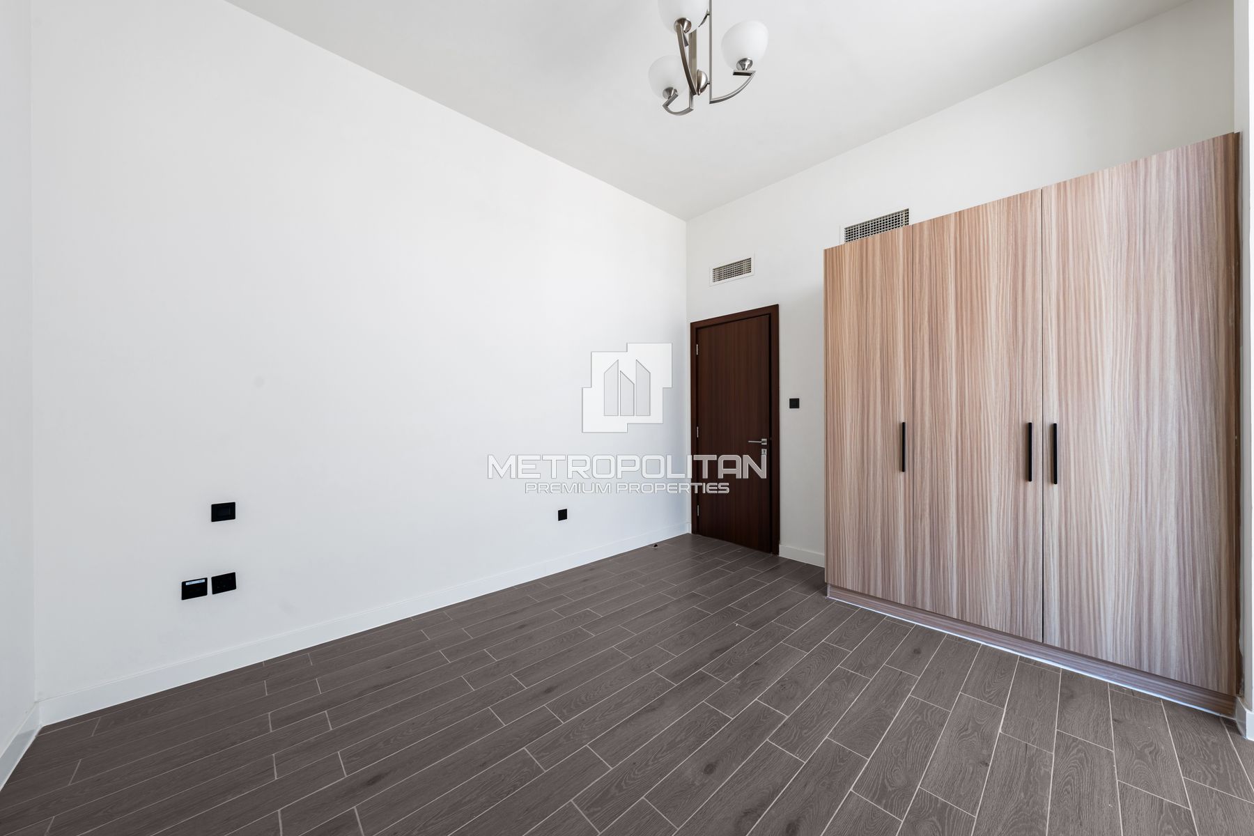 Back to Back | Middle | Vastu | Motivated Seller
