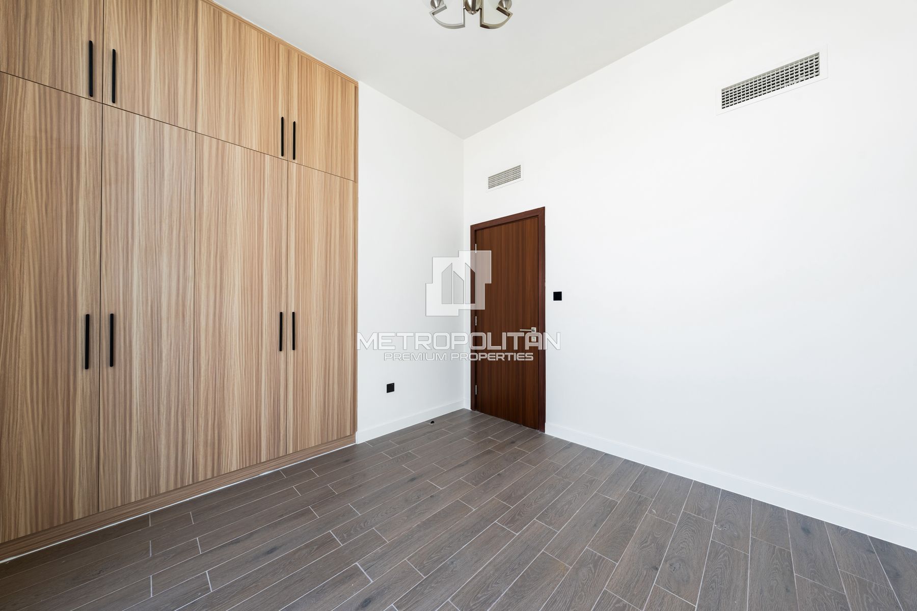 Back to Back | Middle | Vastu | Motivated Seller