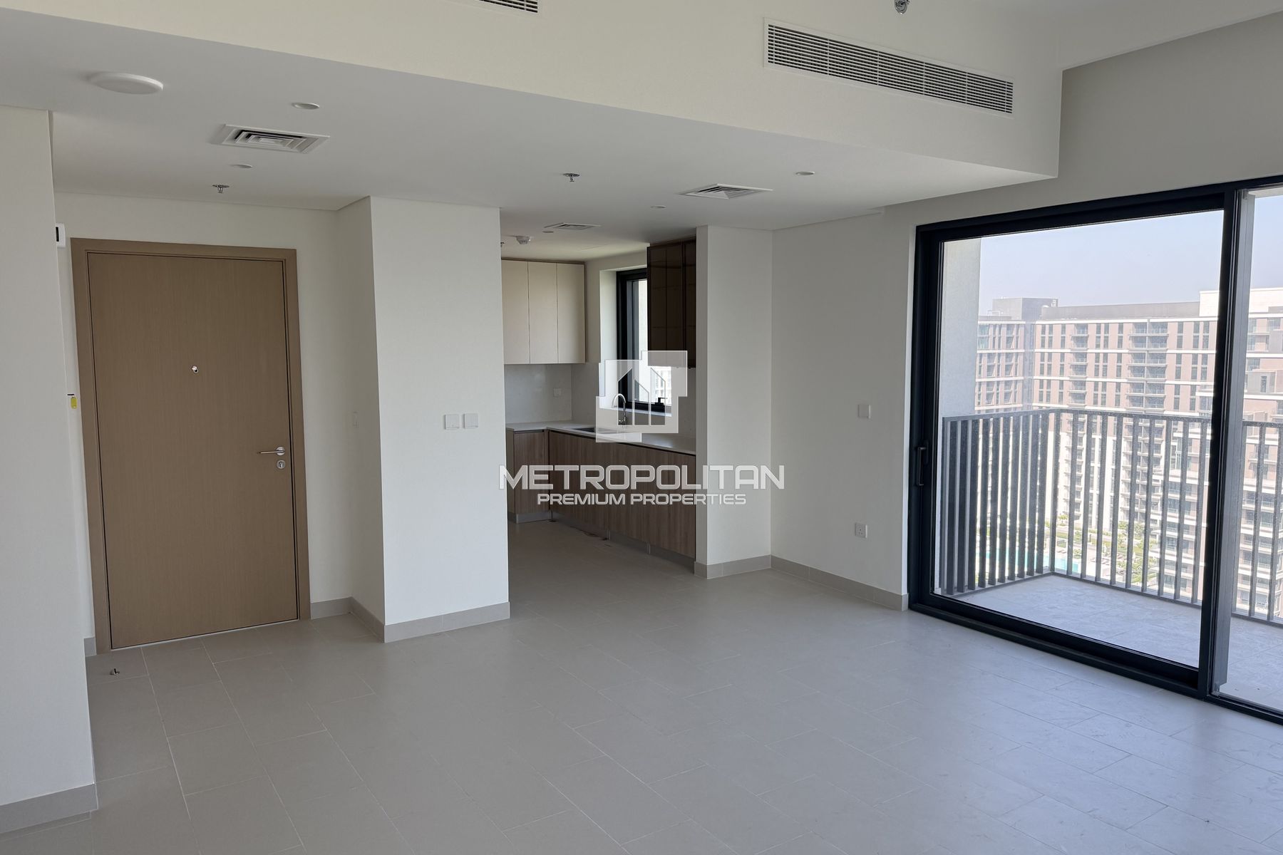 Panoramic Park View | Furnished | Customizable