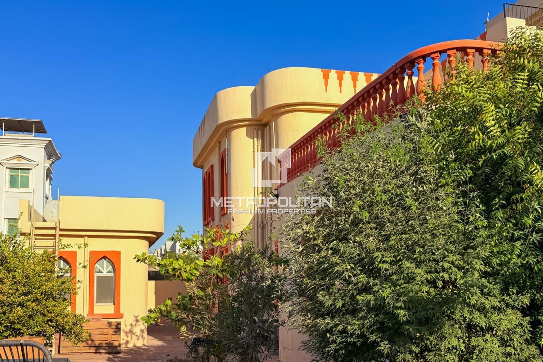 Huge Plot | Vacant | Prime Residential Location