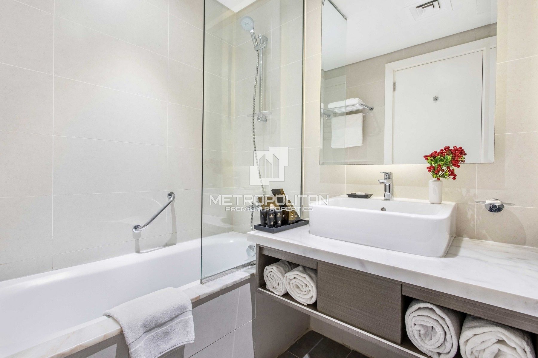 High Floor | Canal View | Motivated Seller