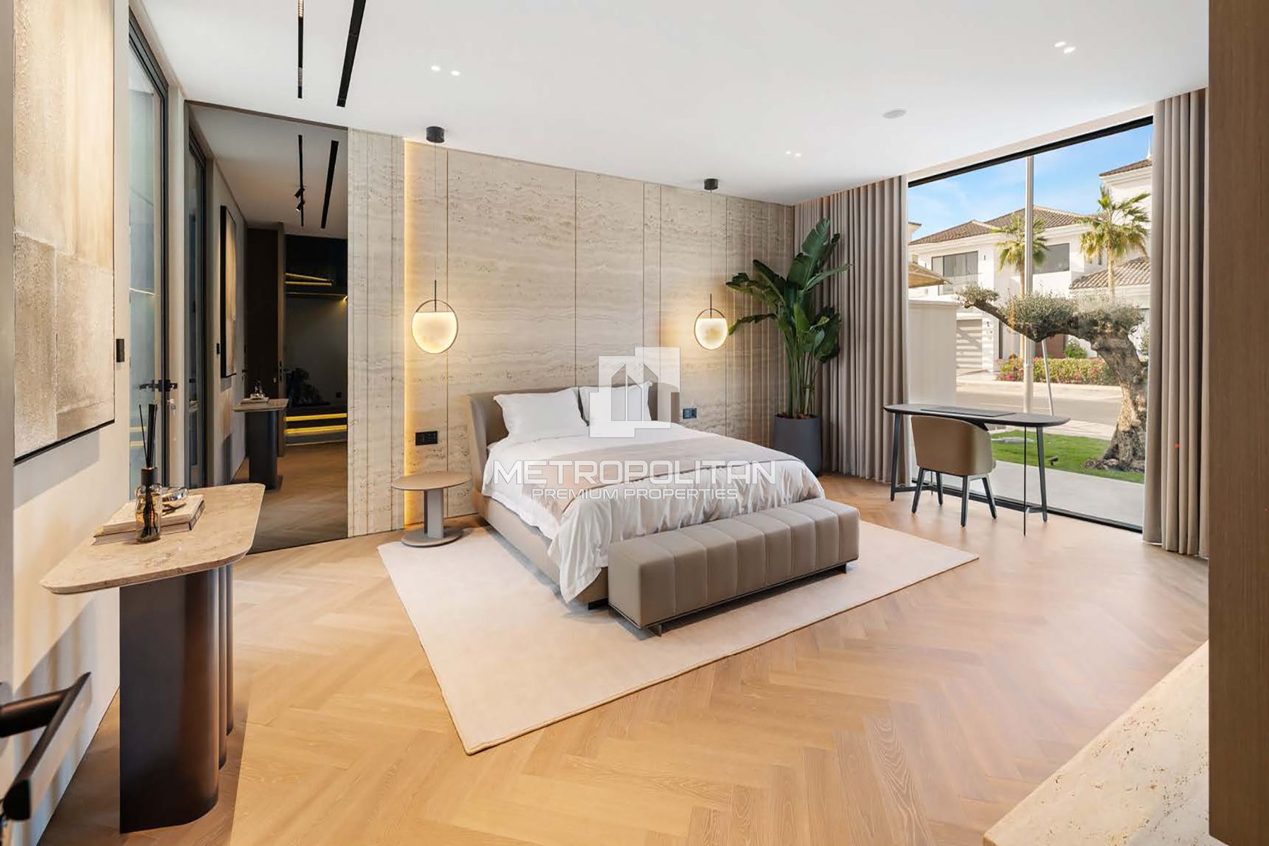 Turnkey Palm Jumeirah Villa With Private Beach