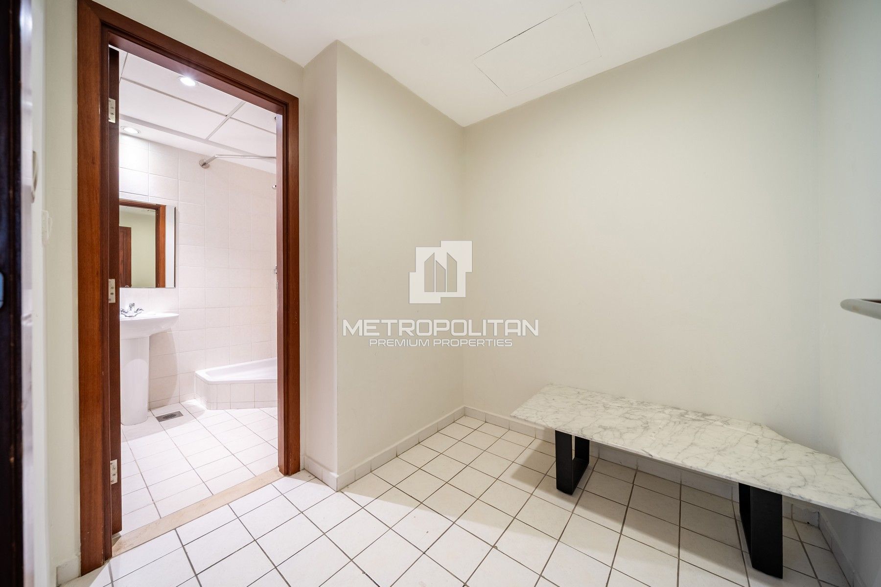 Exclusive 3BR | Burj & Fountain Views | Vacant