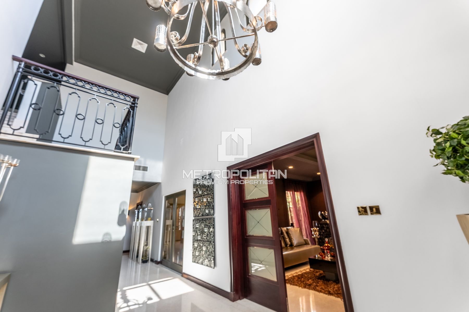 5BR Villa for Sale in Garden Homes Frond M, Palm Jumeirah - MPS-51847