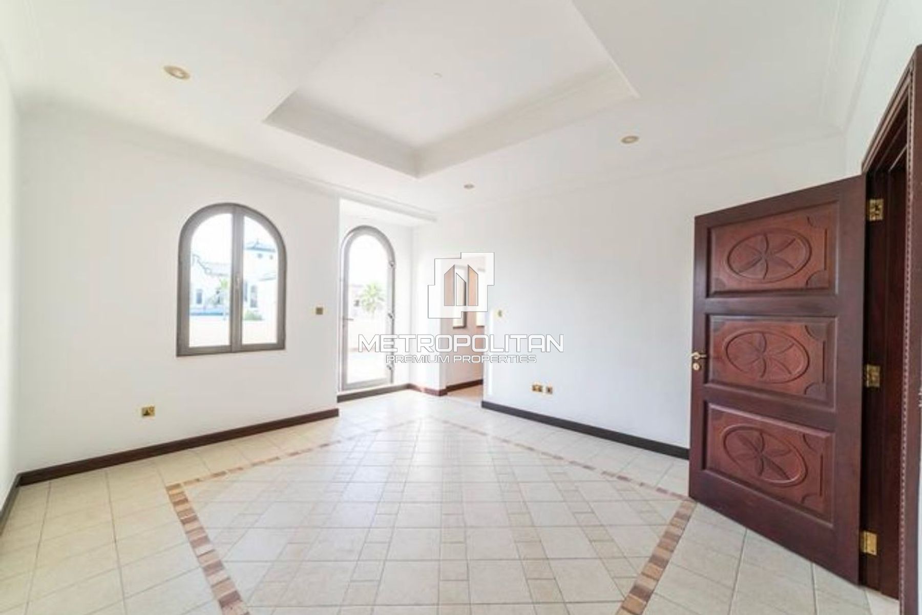 5BR Villa for Sale in Garden Homes Frond P, Palm Jumeirah - MPS-51847