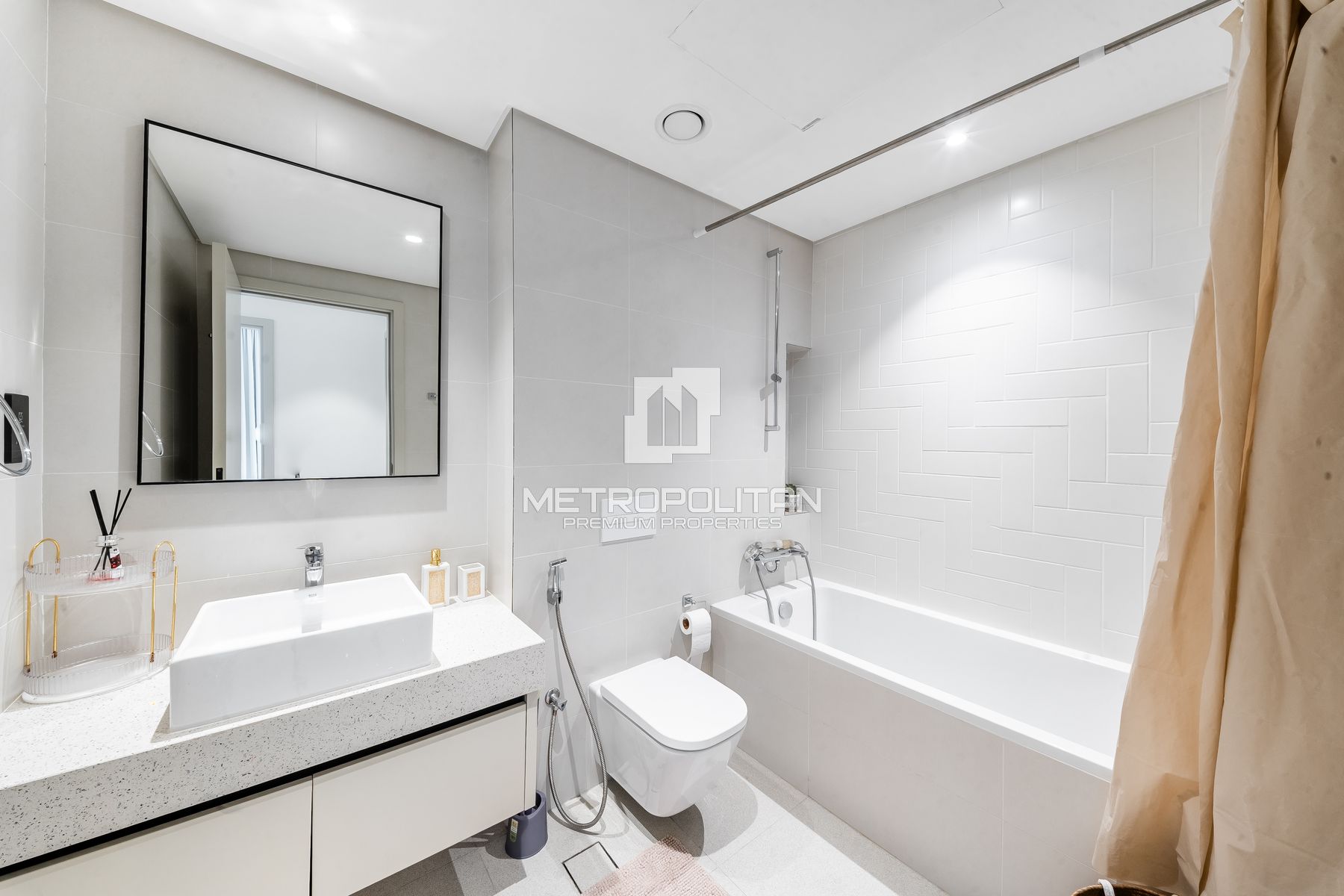 Furnished | Full Atlantis View | Low Floor