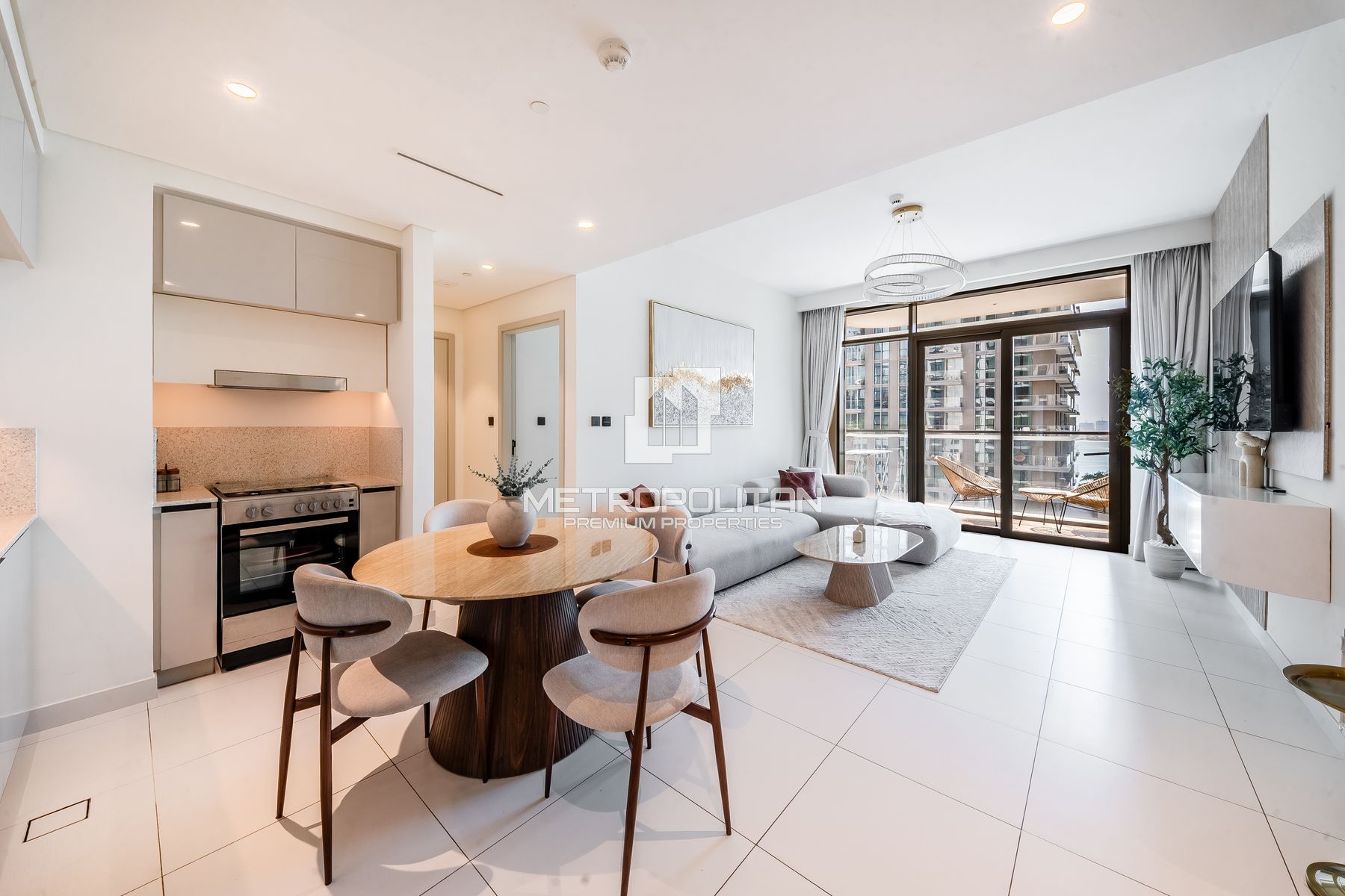 1BR Apartment for Sale in Marina Vista Tower 2, Dubai Harbour - MPS-51868