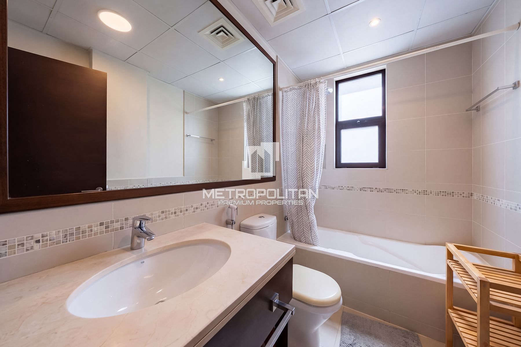 Exclusive | Single Row | Vastu Compliant