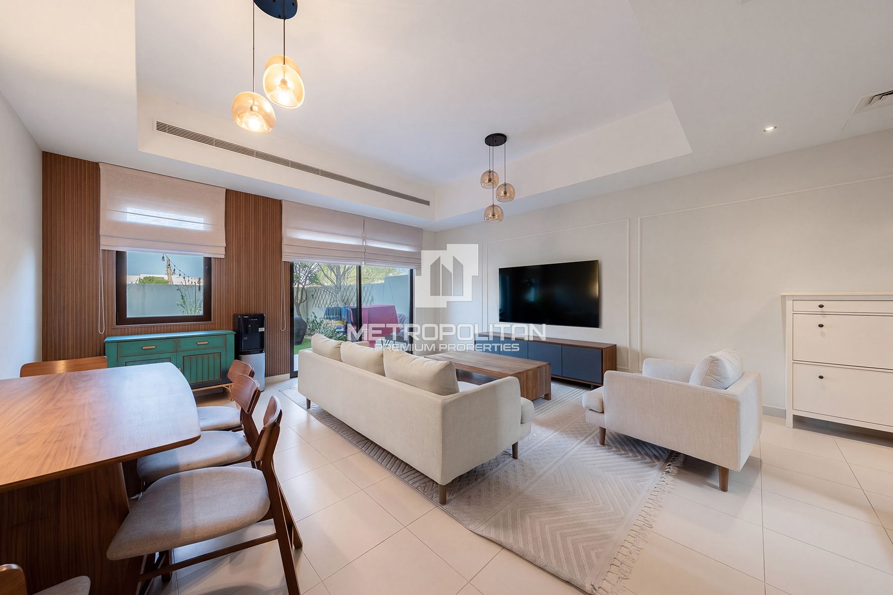 Exclusive | Single Row | Vastu Compliant